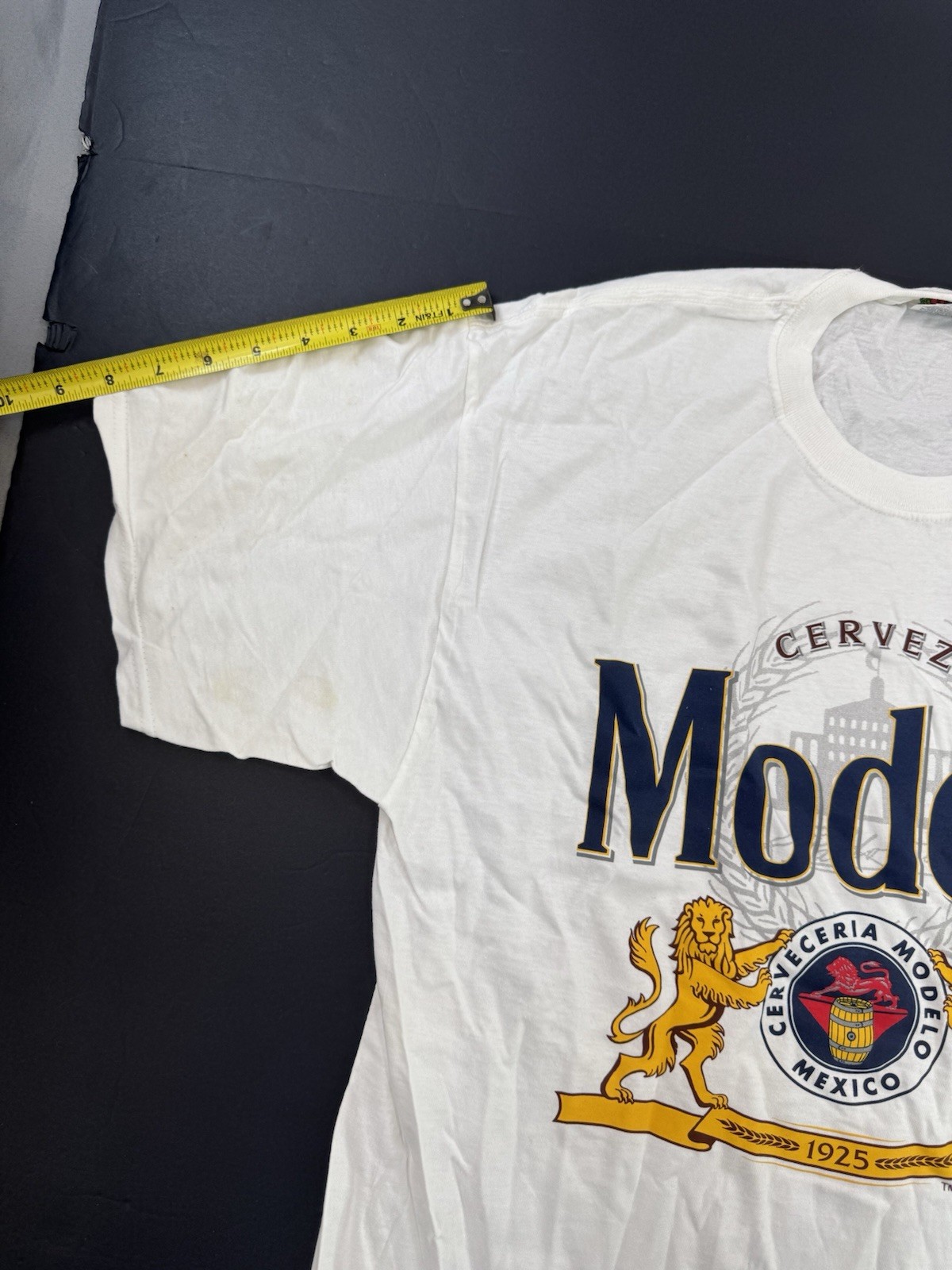 Modelo Mexican Beer T-Shirt Men’s Sz Large White Graphic Print BRAND NEW NEW gallery