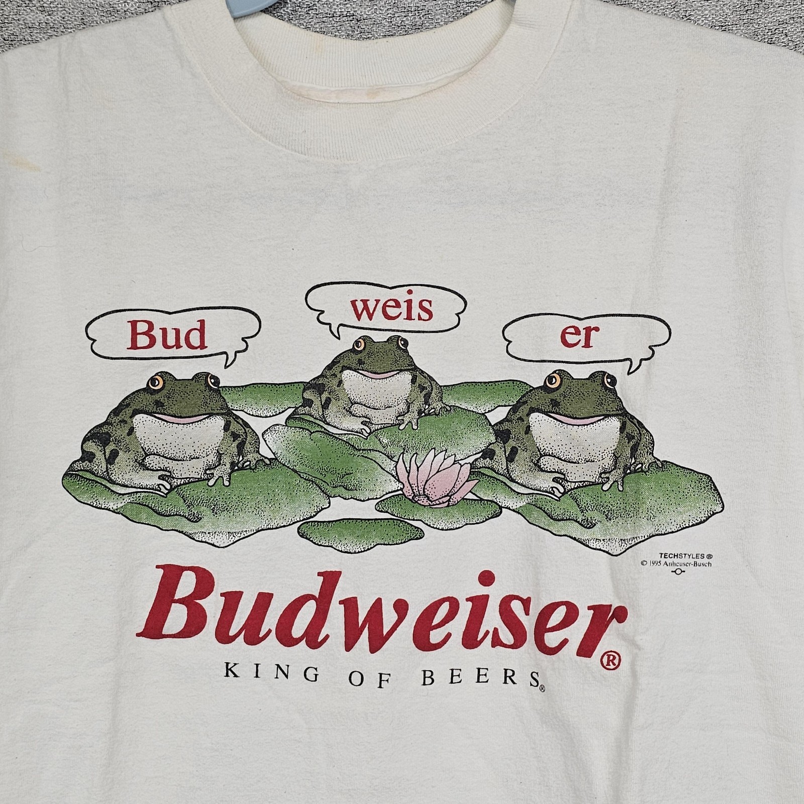 Vintage Budweiser Frogs Shirt Mens Medium White Graphic Beer Promo 1990s gallery