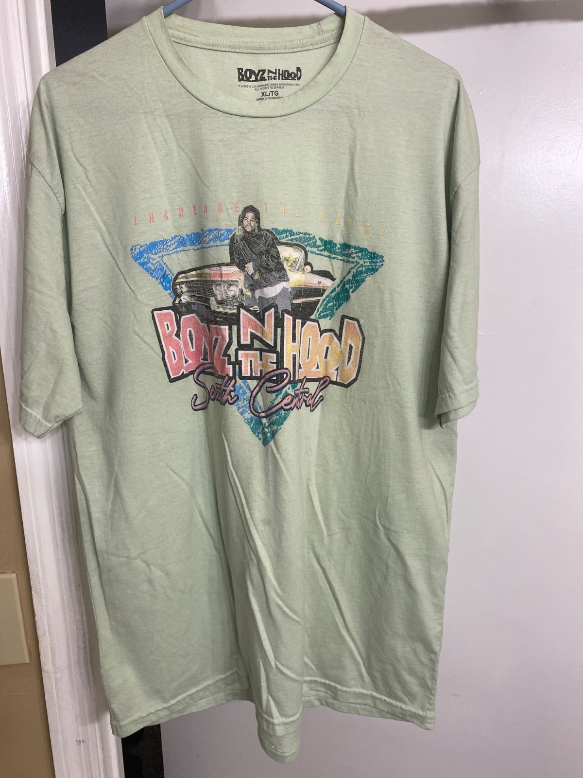 Men’s Boyz n the hood mint green xl short sleeve t shirt Preowned good condition