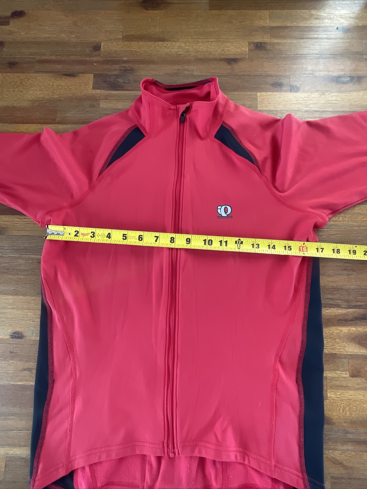 Pearl Izumi Biker Jersey Men's Vented Two Pockets Back Zip front - Medium M used gallery