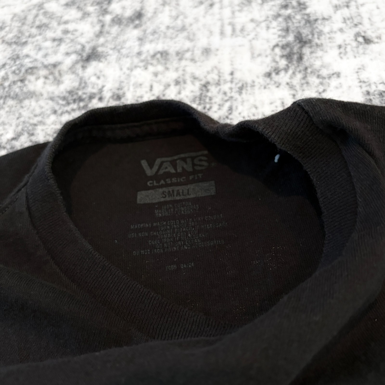 VANS Limited Edition Cars Motors Mens Size Small Classic Fit Black Shirt gallery