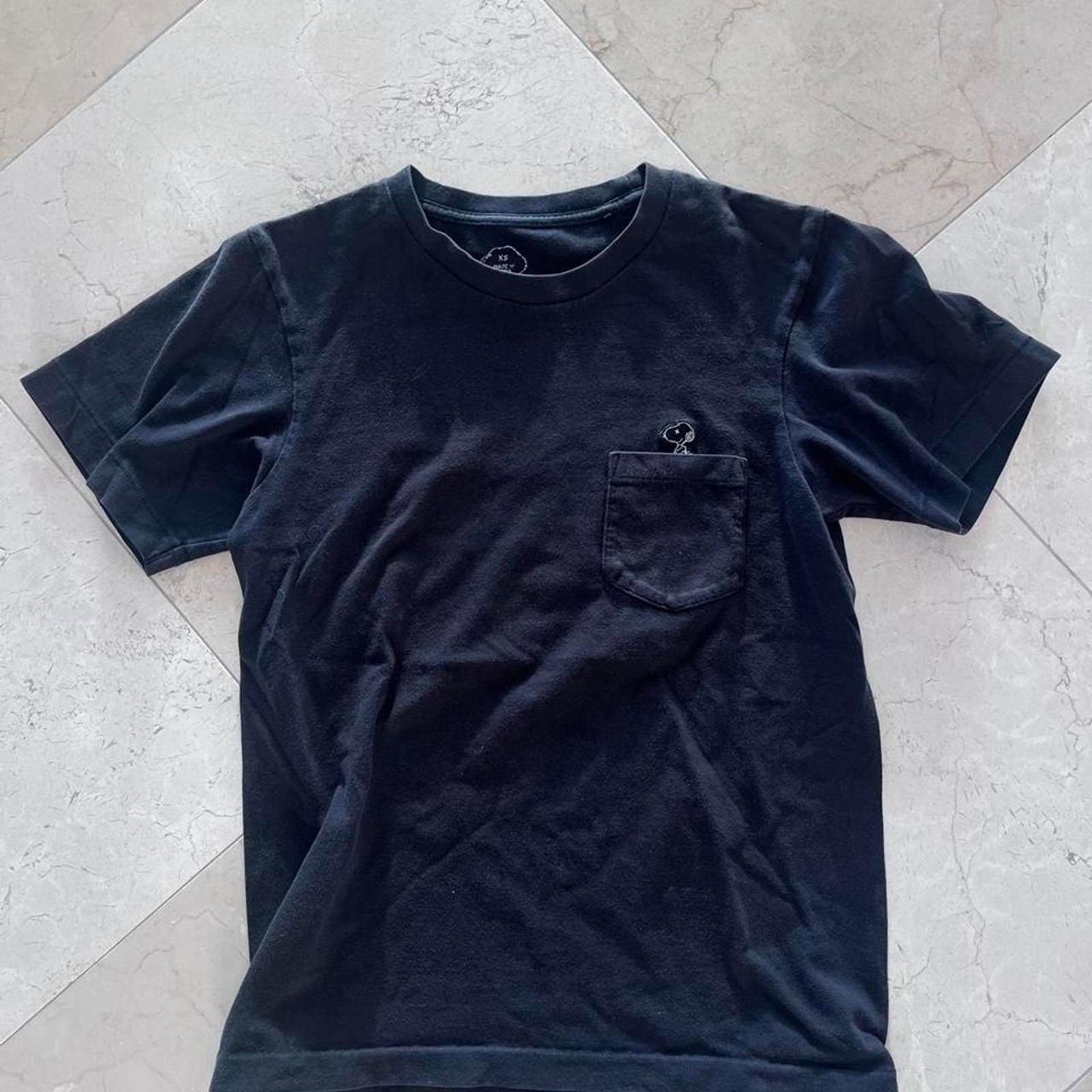 Kaws Snoopy Men's XS T-shirt gallery
