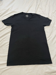 Goodfellow & Co. Classic V-Neck T-Shirts Men’s Small- black 4 pack