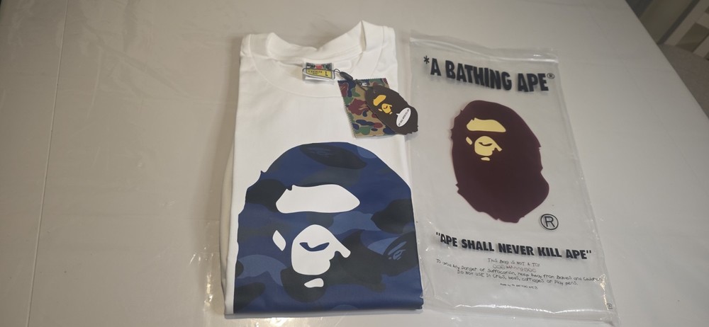 A Bathing Ape BAPE Men’s White Blue Camo Ape Head Logo Crew Neck T-Shirt L