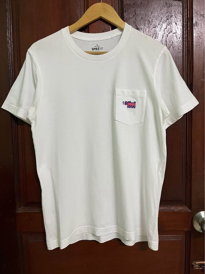 Uniqlo SPRZ NY Keith Haring Barking Dog Pocket T-Shirt White Mens Size M gallery