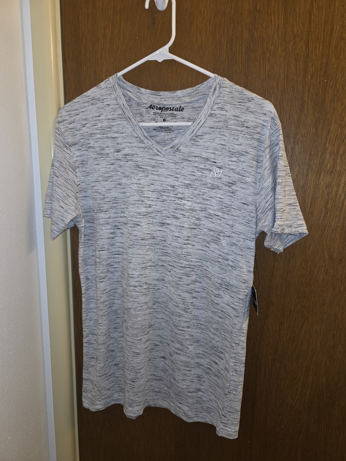 Aeropostale Mens Medium M Vneck Tshirt Partial New Tag See Description Sold Asis gallery