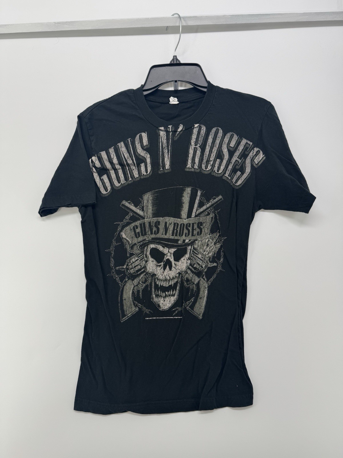 Guns N Roses Shirt The CORE Apparel Adult Size MD 2006 Y2K GnR Heavy Metal gallery