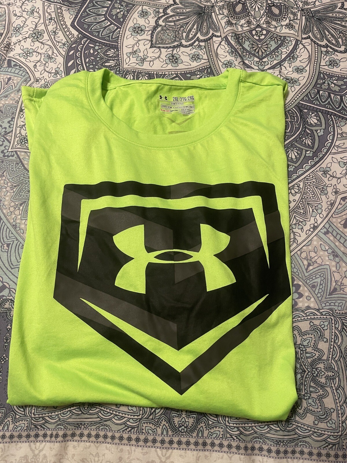 Mens Under Armour Size XXL 2XL Yellow Short Sleeve Shirt Semi Fitted Heat Gear gallery