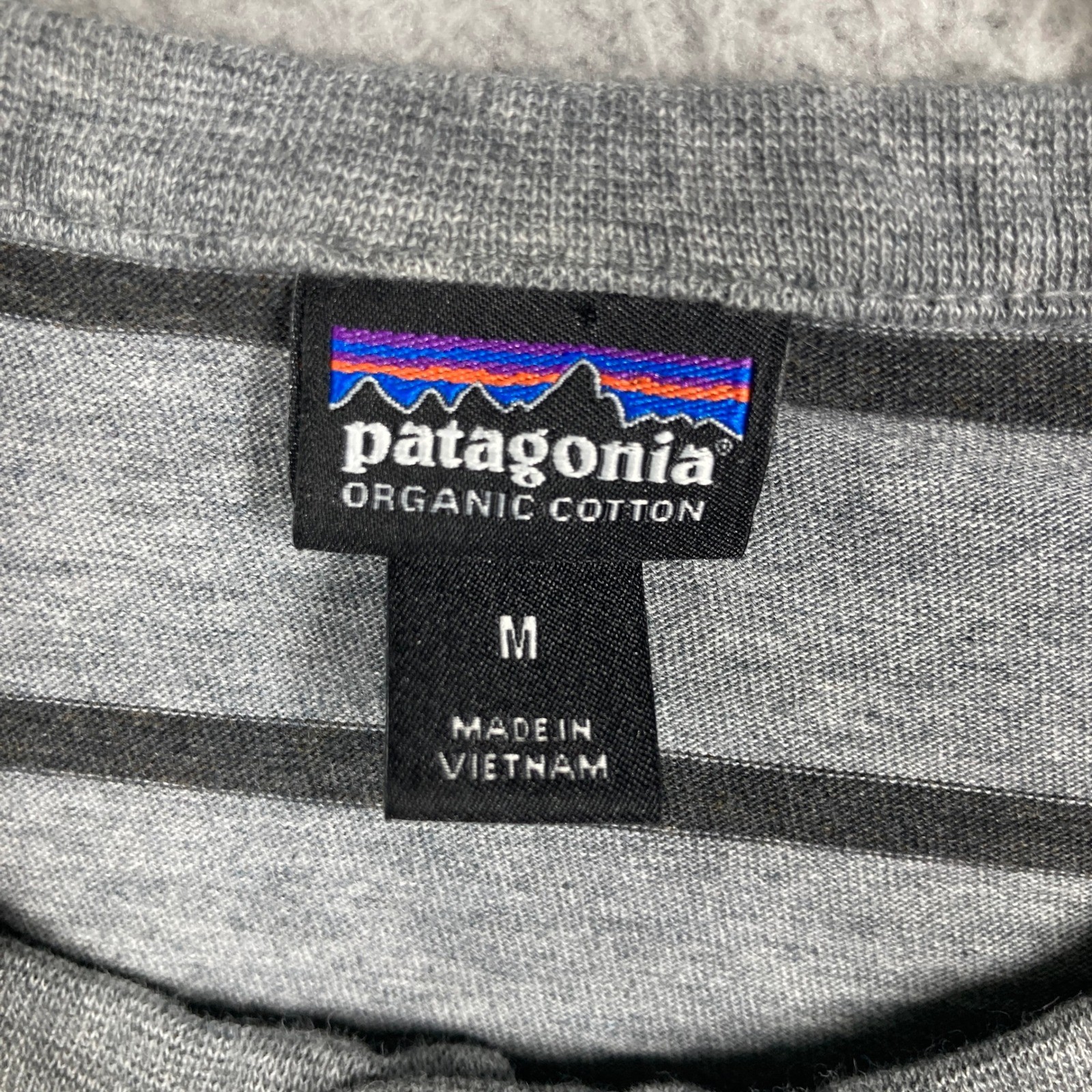 Patagonia Henley Shirt Mens Medium Grey Striped Organic Cotton Long Sleeve gallery