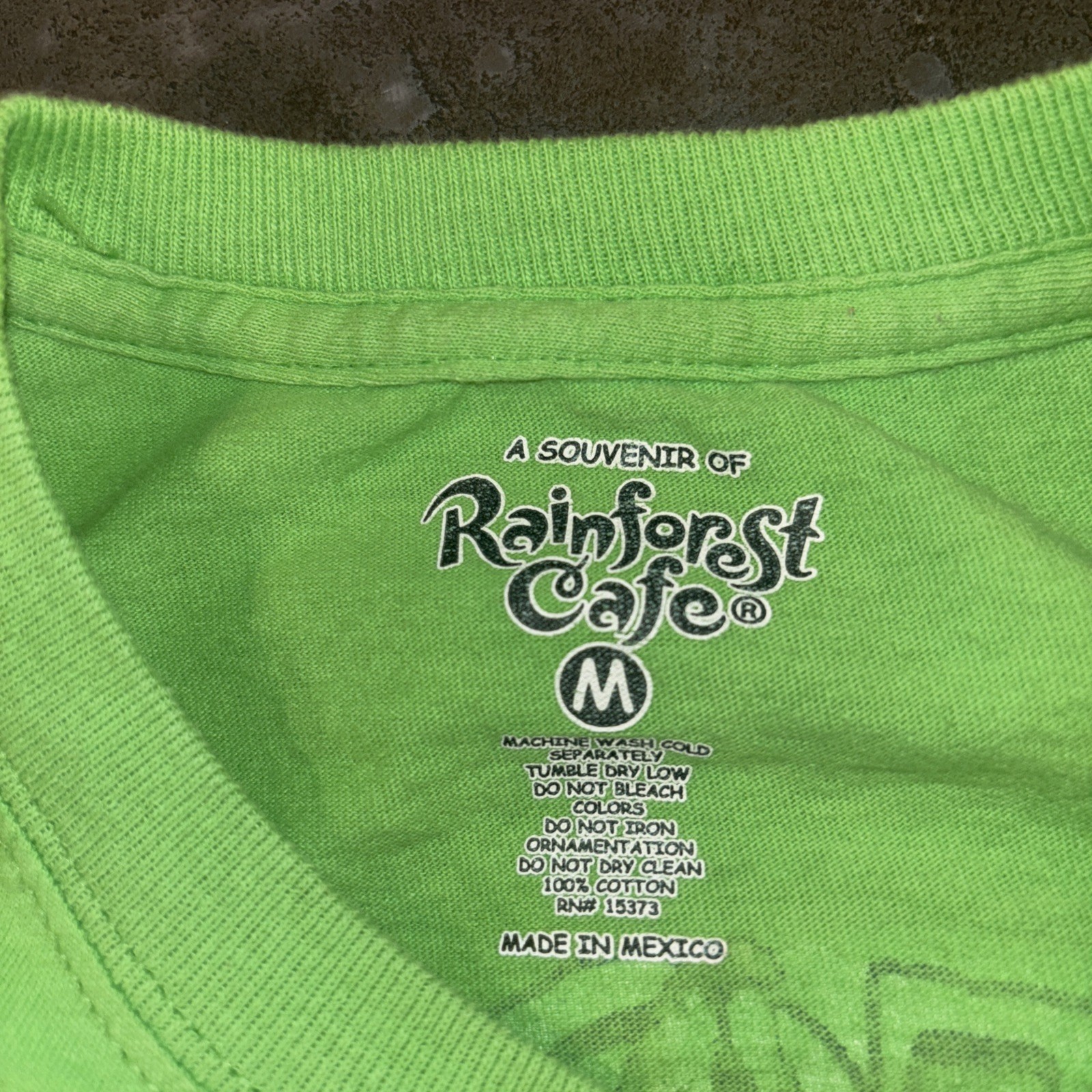 Rainforest Cafe Shirt Mens Medium Green Parrot Orlando Souvenir Graphic Tee gallery