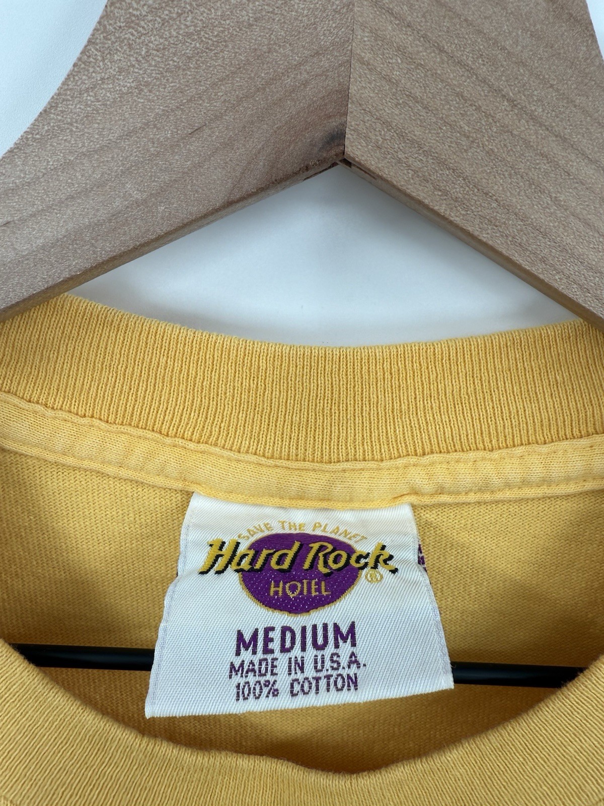 Vintage Hard Rock Cafe T-Shirt Men’s Medium Yellow Las Vegas Made In USA 90s Y2K gallery