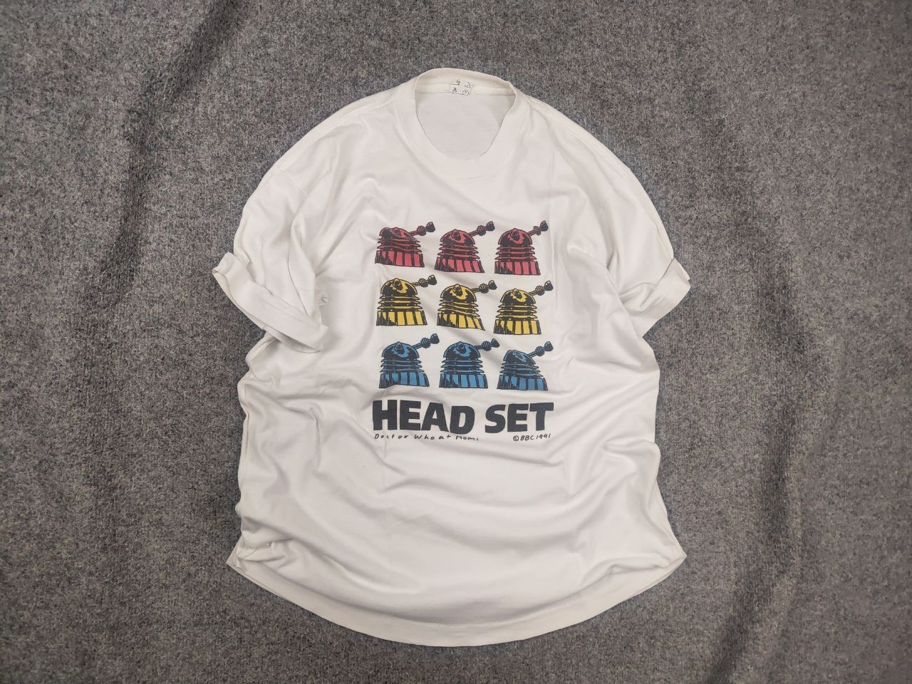 Vintage 1991’s Heat Set Doctor Who at Momi Graphic Logo White Shirt Tee Promo