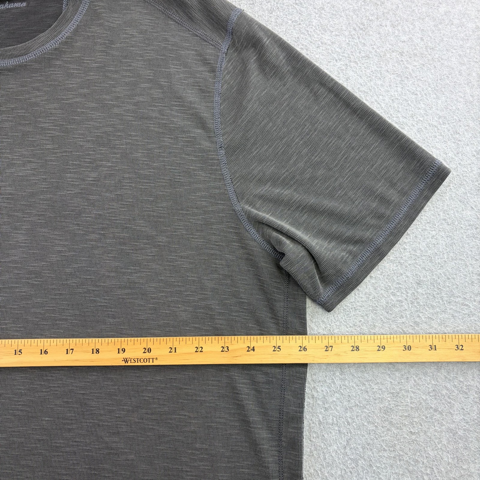 Tommy Bahama Shirt Mens 2XL Gray Reversible Short Sleeve Crewneck Casual Adult gallery
