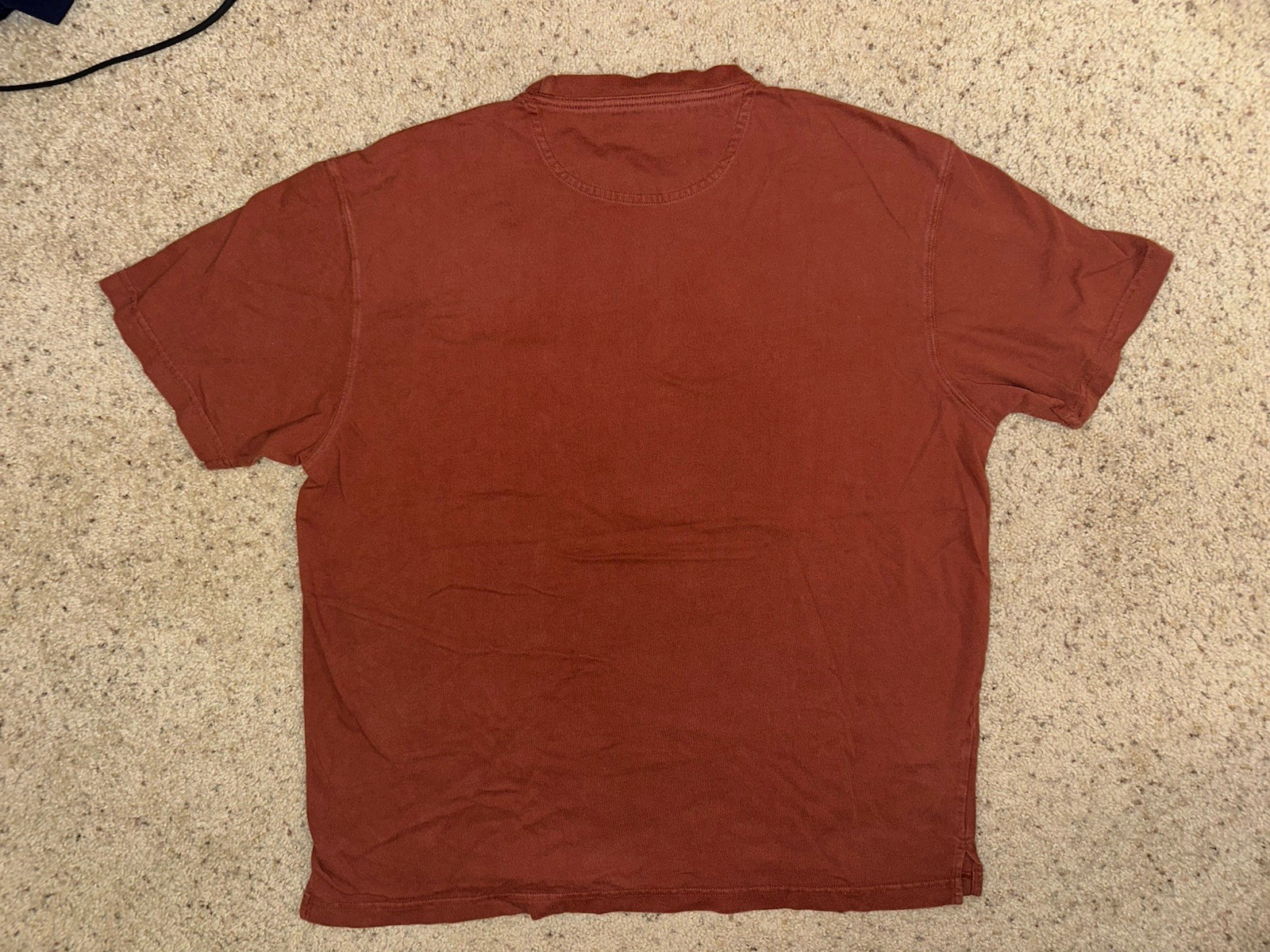 Set Of 2 Men’s Large T-shirts. Burnt Orange And Dark Grey gallery