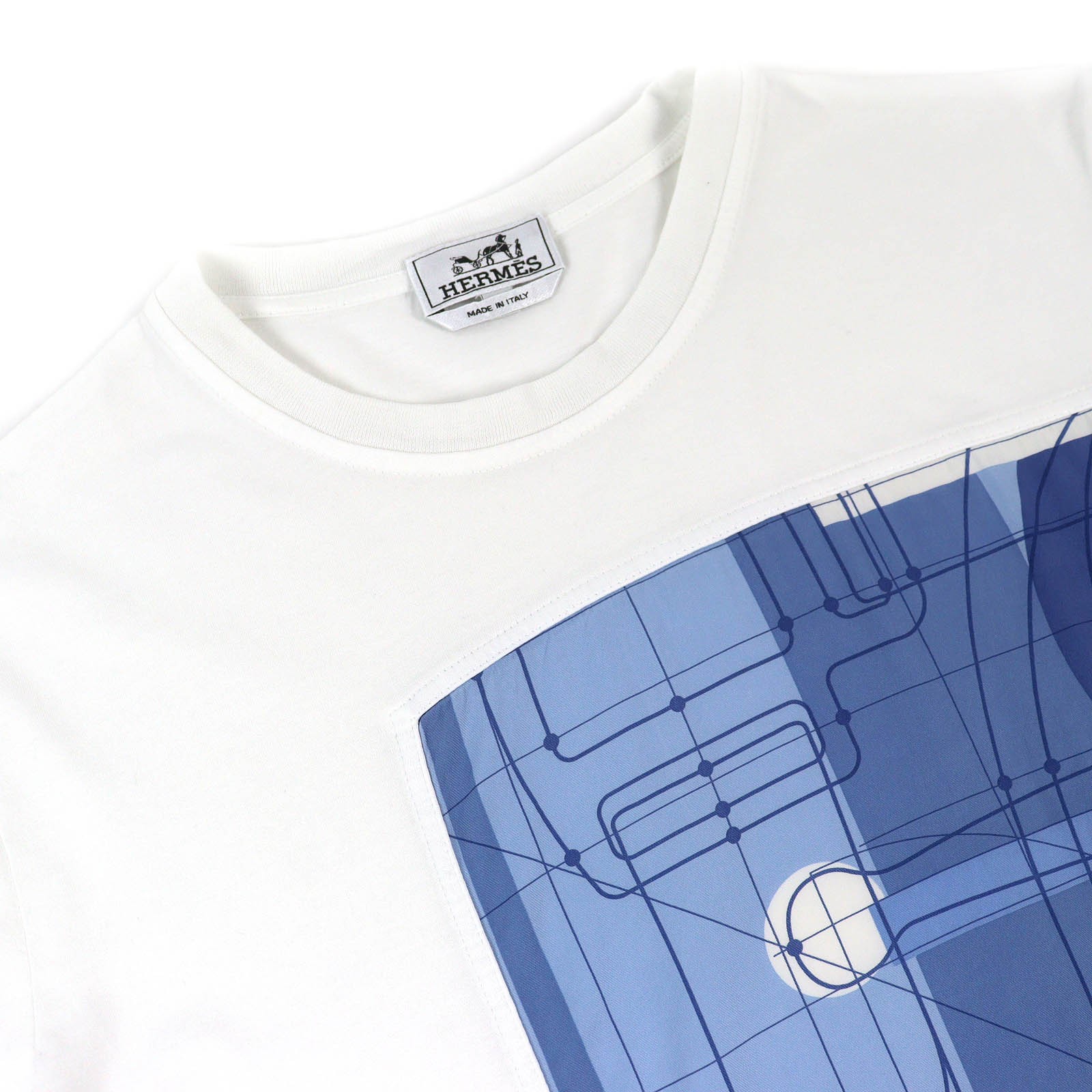 Hermès Silk Short Sleeve T-shirt - DUTY FREE gallery