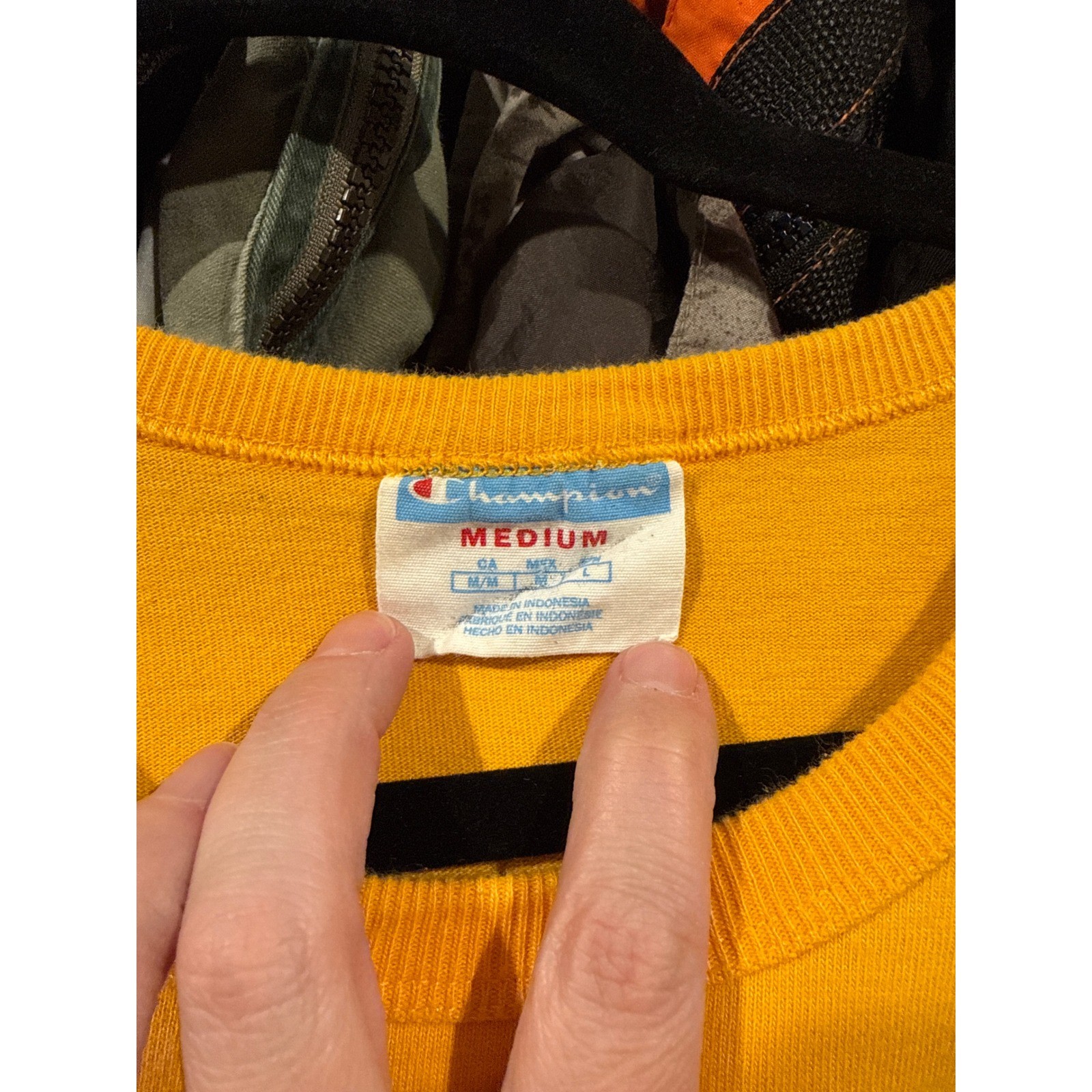 Champion Mens Script Logo Embroidered T-Shirt Yellow Mustard Medium Short Sleeve gallery