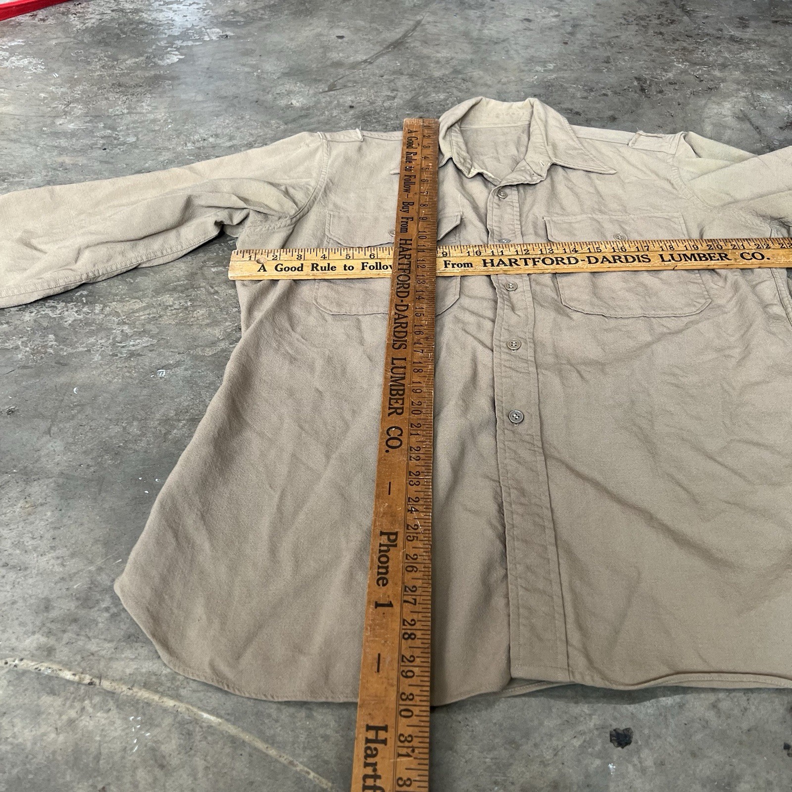 Vintage distressed US Army military shirt flaws vtg retro 40s 50s L/XL gallery
