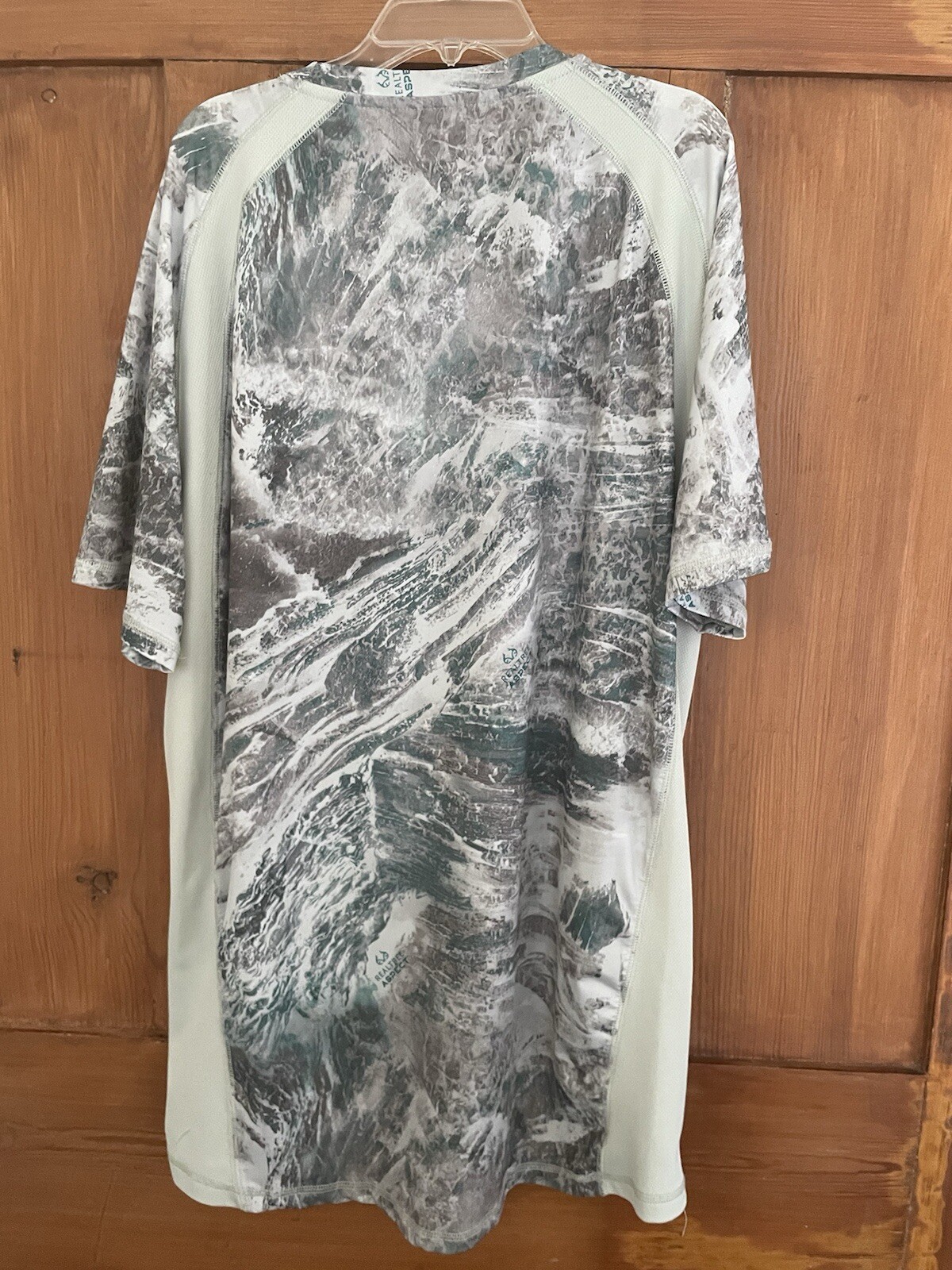 Realtree Fishing Gray Green Mesh Top XL Fish Outdoor Sports gallery