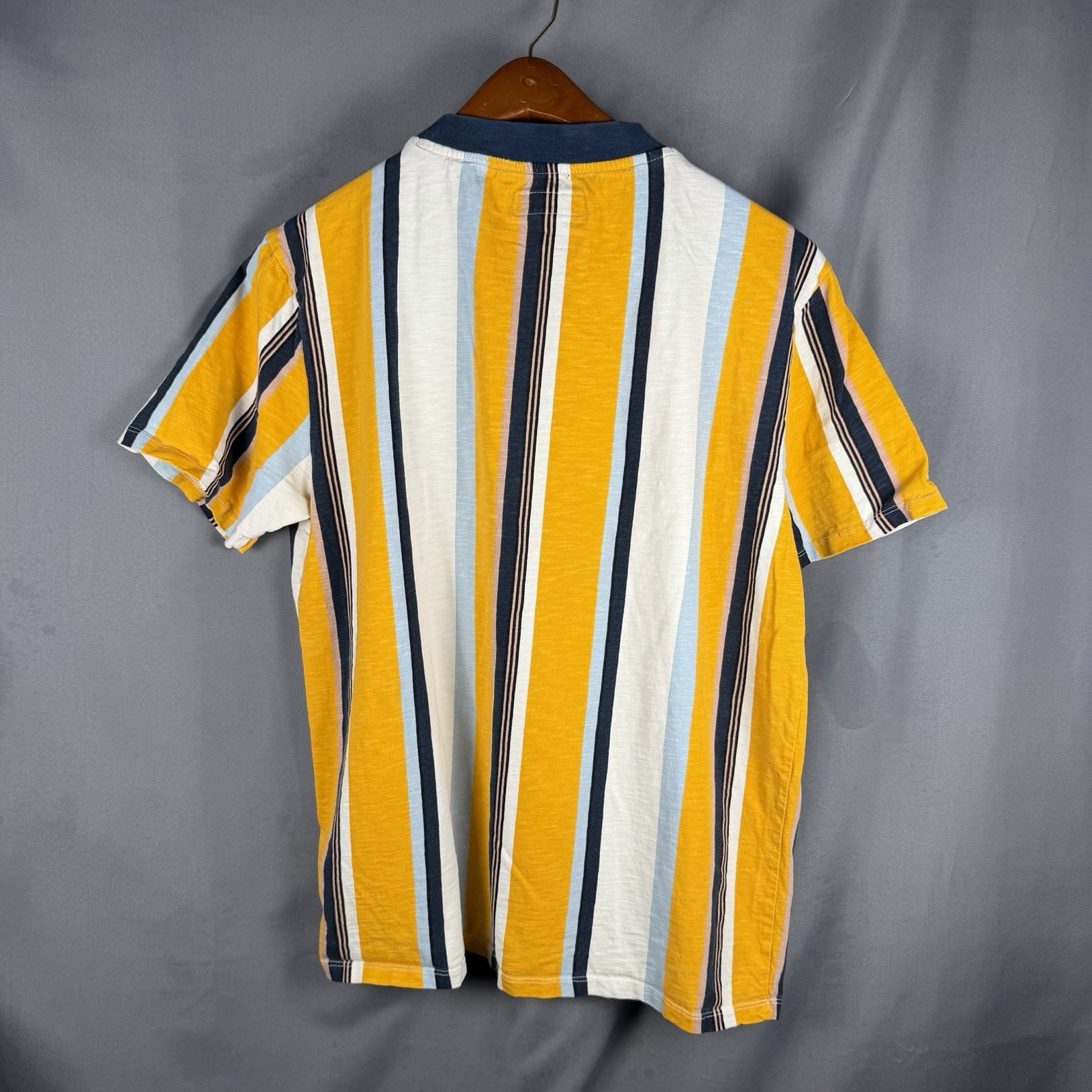 Vintage 90s Guess T Shirt Mens Medium Vertical Striped Multicolor Preppy Hole gallery