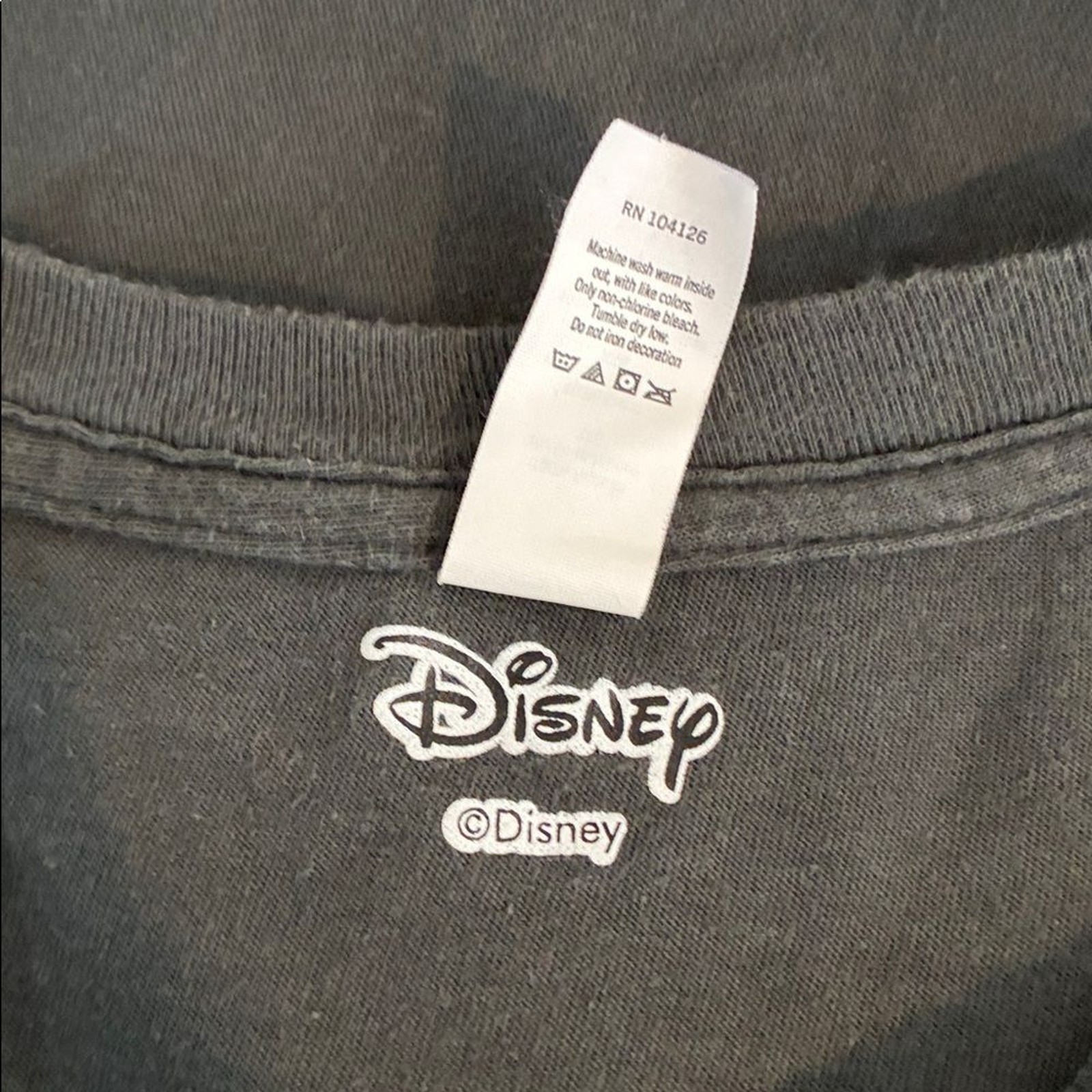 Disney Men’s XXL Short-Sleeve Aladdin Genie Graphic Tee T-Shirt Cotton Charcoal gallery