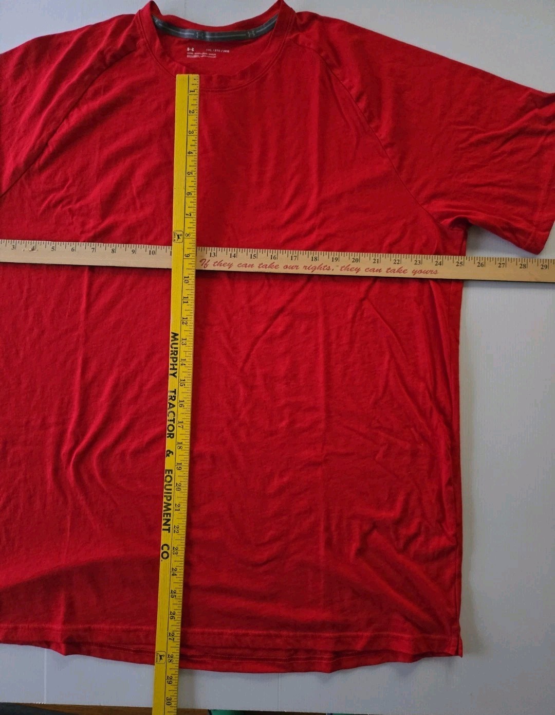 Under Armour Men's 3XL Red Loose Fit Activewear Casual Tee Split Tail-EUC gallery