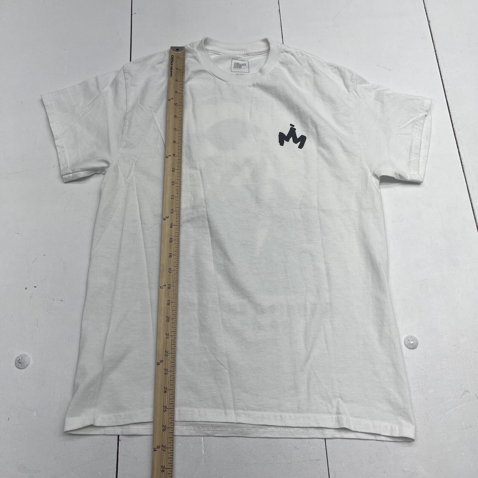 The Thread Shop White Medalll En El Mapa Graphic T Shirt Adults Size Small gallery
