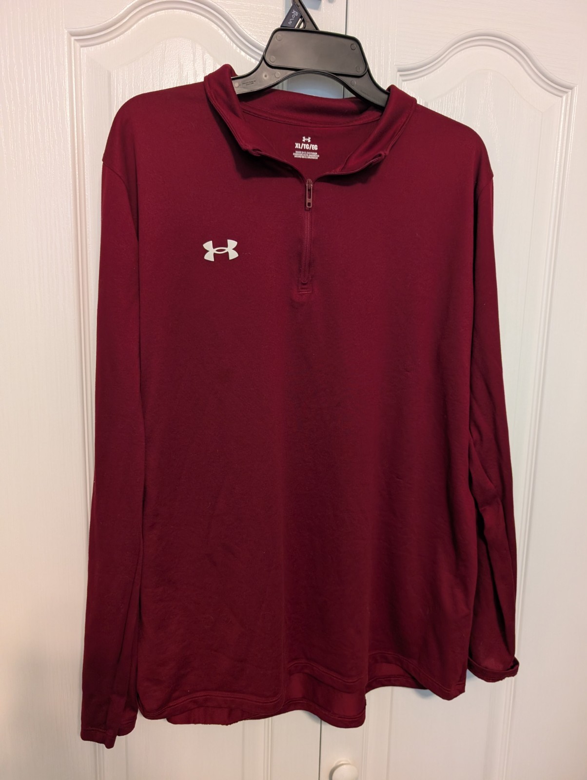 Under Armour Men's Maroon 1/4 Zip Pullover Long Sleeve Shirt Size XL gallery