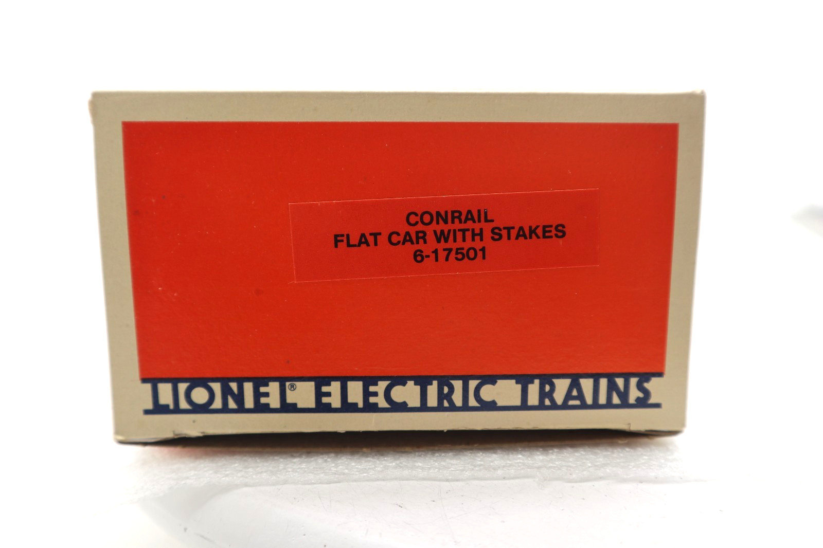 Lionel, O, 6-17501, Conrail, Flat Car with Stakes, 17501, C-8 LN/OB