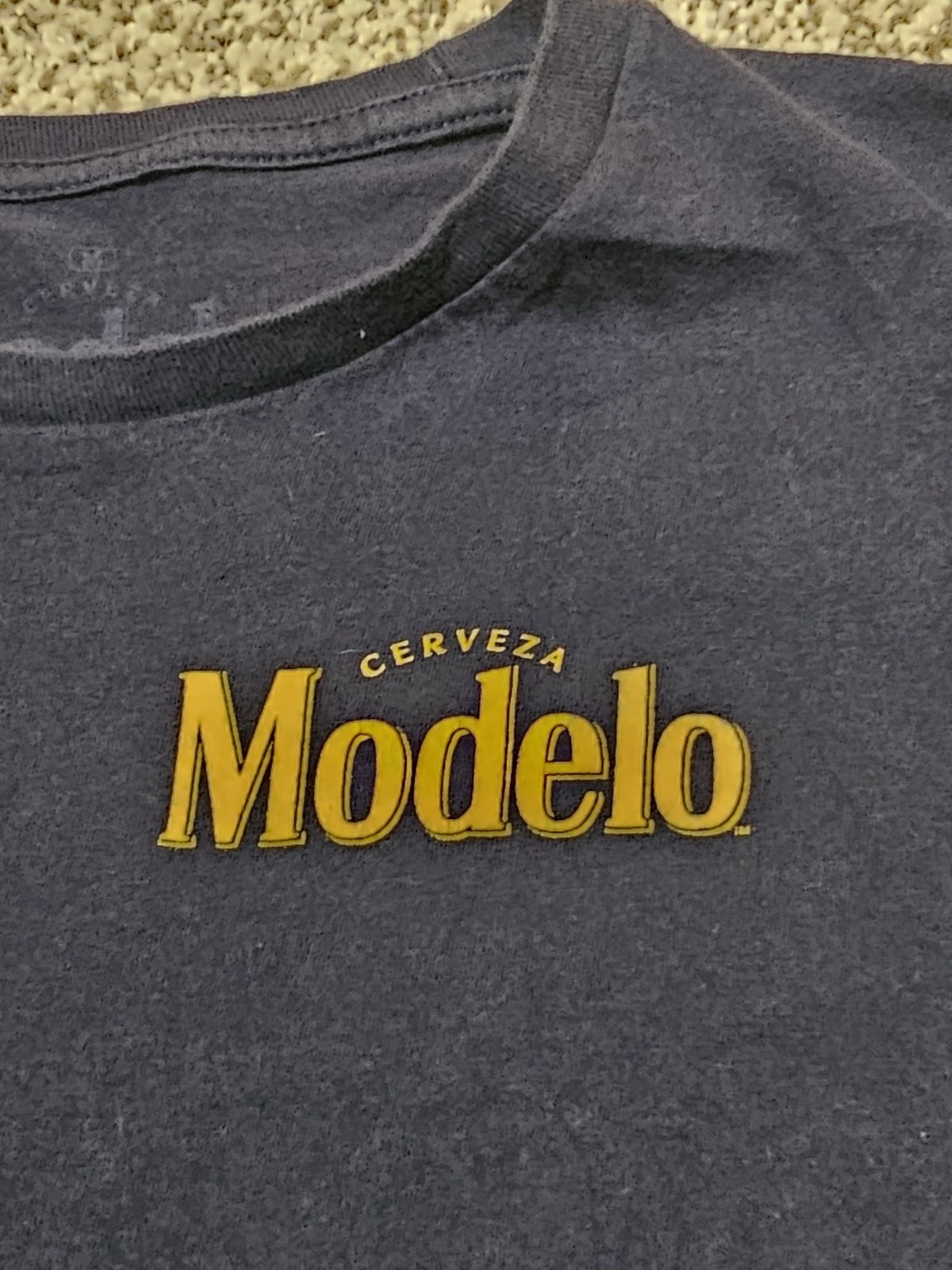 Cerveza Modelo Modern Graphic T-Shirt City Skyline Logo MEDIUM Navy Blue gallery