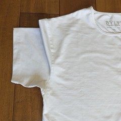 BYLT Premium LUX Basics Drop Cut Scalloped White Crew Neck Tee Size M