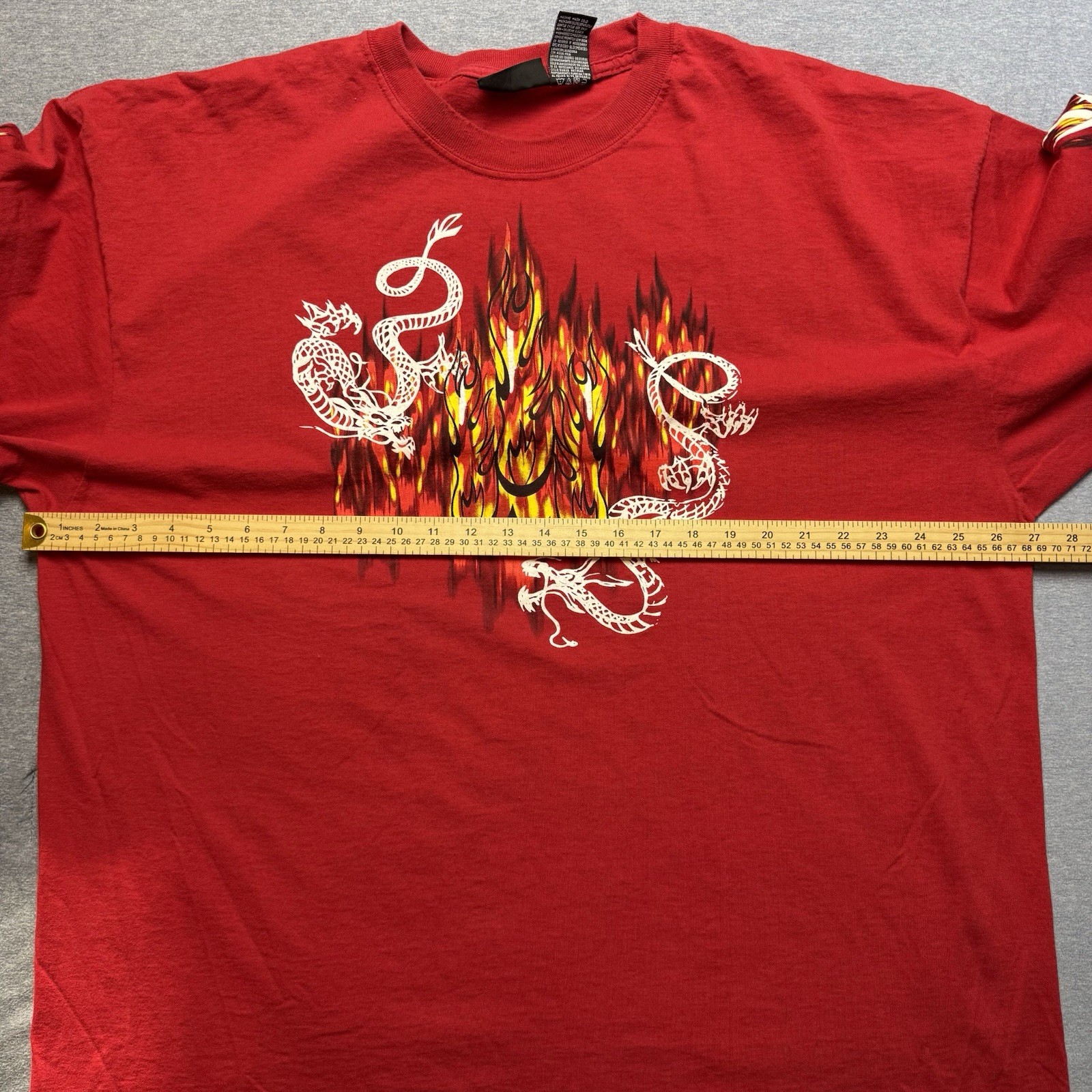 No Boundaries white dragon fire graphics red t shirt Men Size 2XL gallery