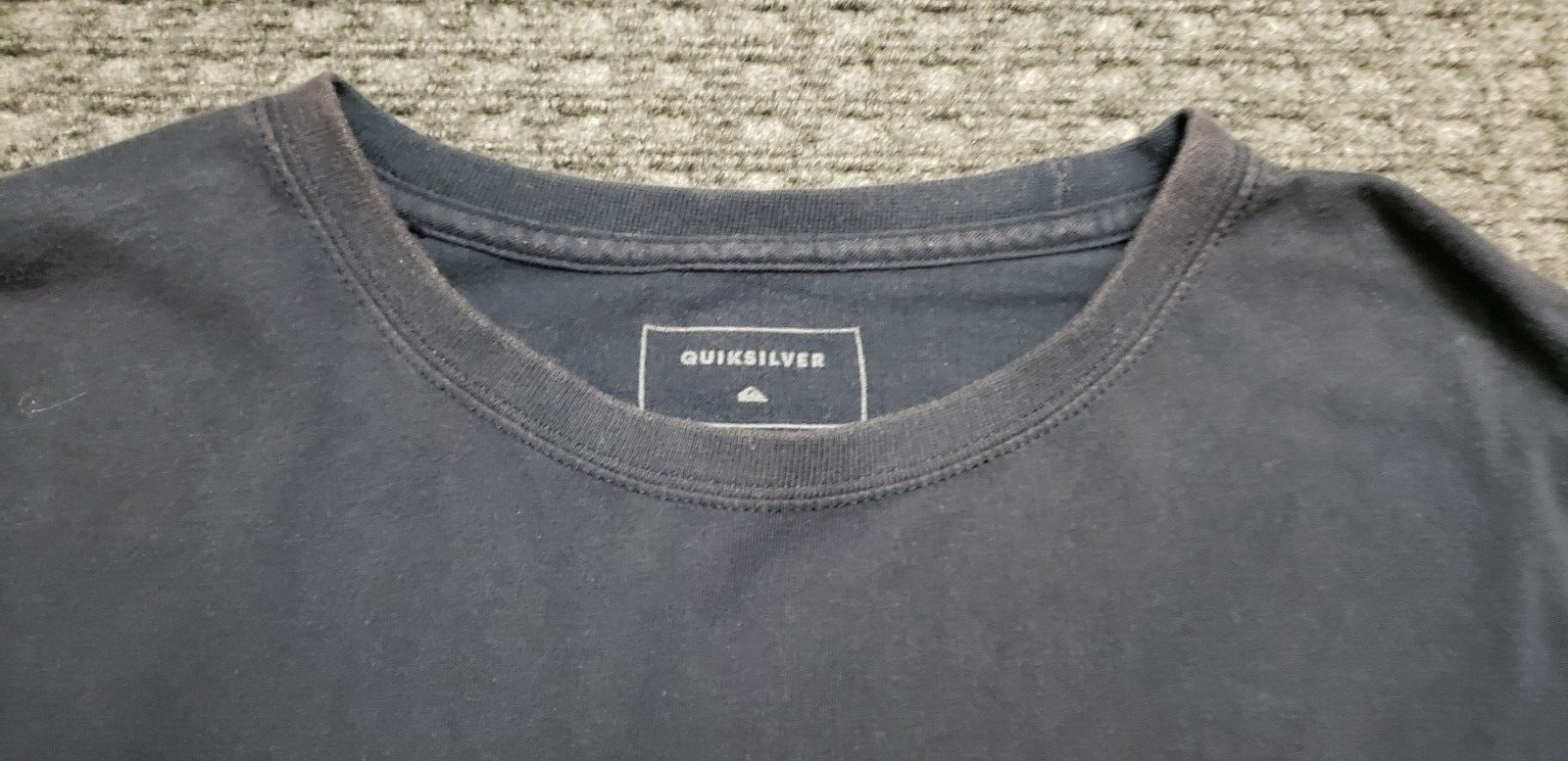 Quiksilver Men's XL Dark Blue T Shirt Hawaii Exclusive Edition Ali'i Nui gallery