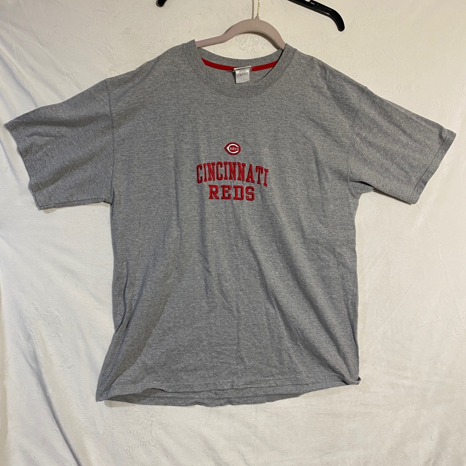 Lee Sport Cincinnati Reds Embroidered T-Shirt Mens large Grey MLB Baseball gallery