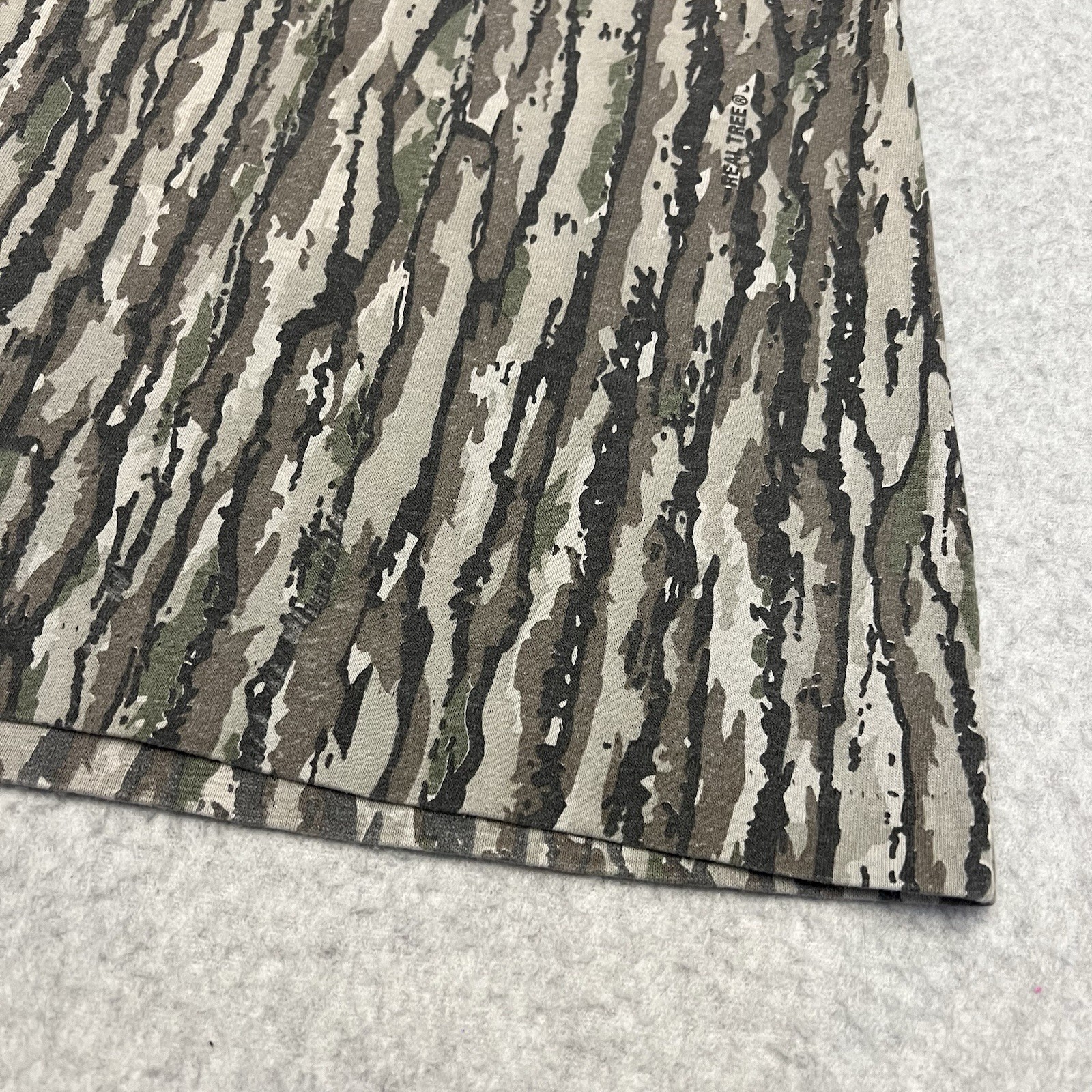 Vintage Realtree Camo Shirt Men’s Medium Single Stitch Streetwear 80’s Tree Bark gallery