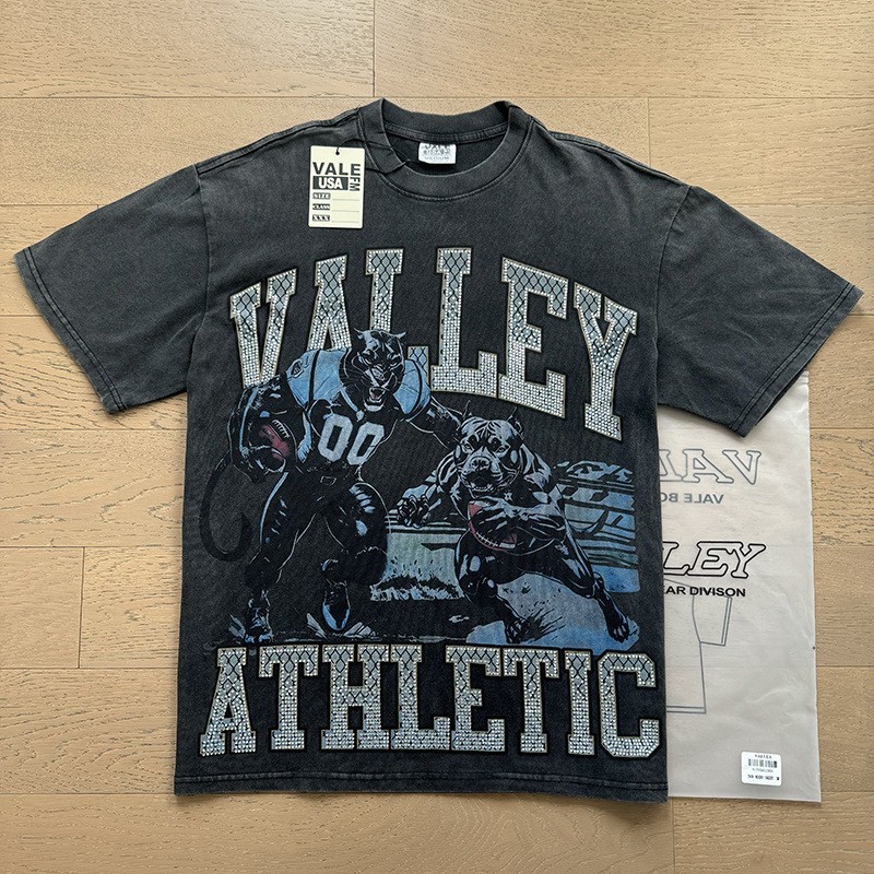 Vale Forever Washed Vintage Beaded Letter Graphic Round Neck T-Shirt gallery