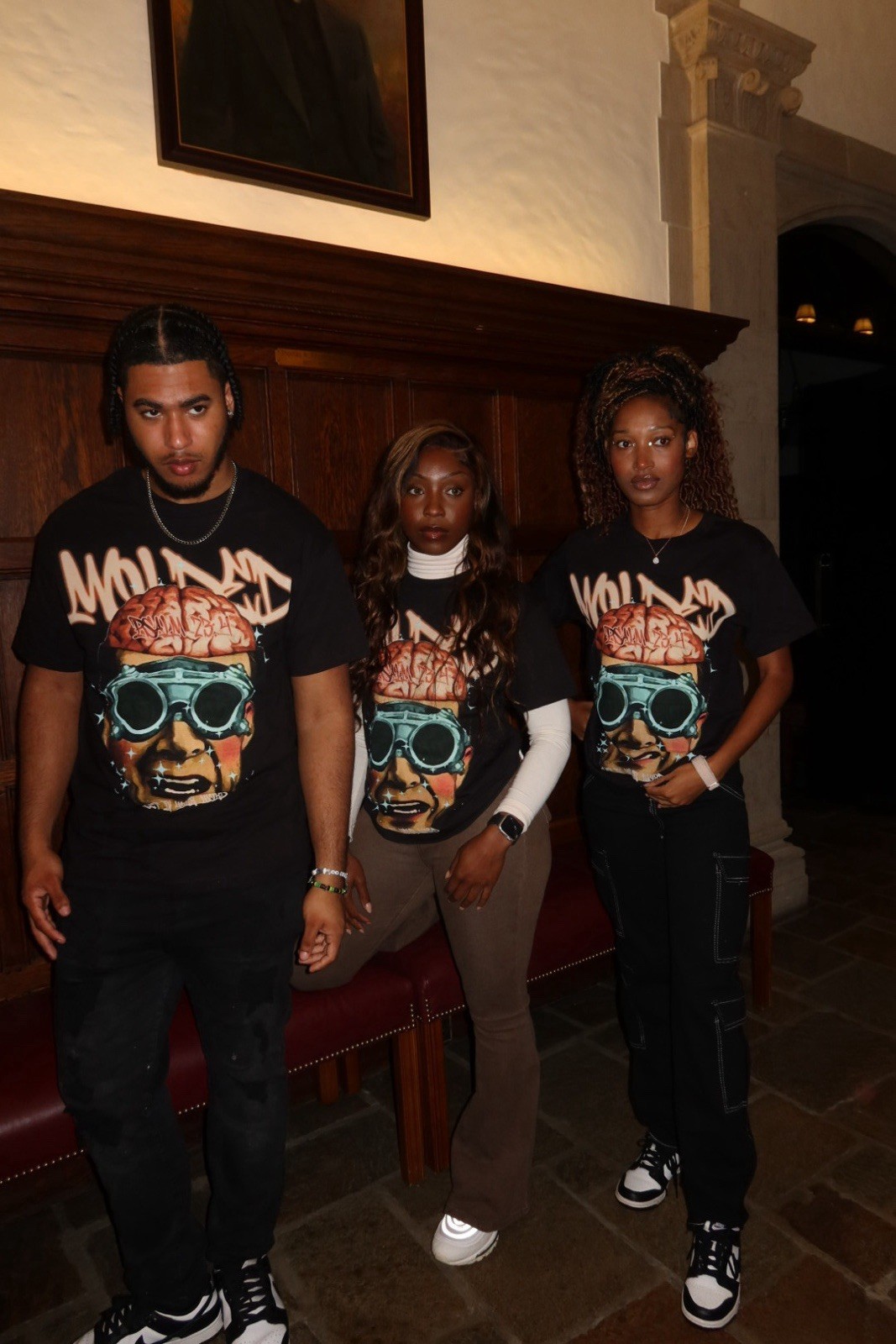 Black Unisex Graphic Tee Medium