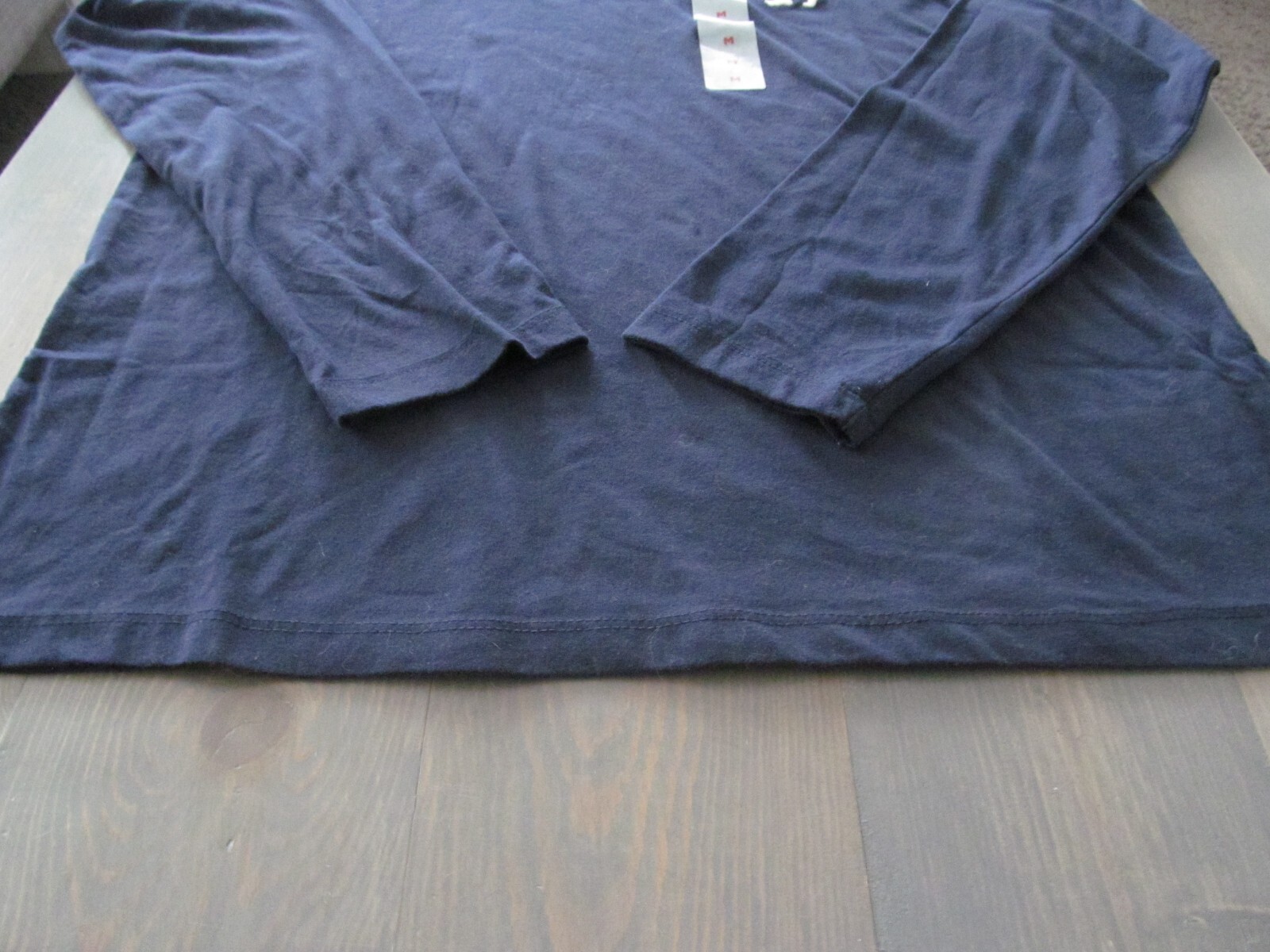 Old Navy Super Soft Poly Cotton Blend Men's Med Bigfoot Santa Long Sleeve Shirt gallery