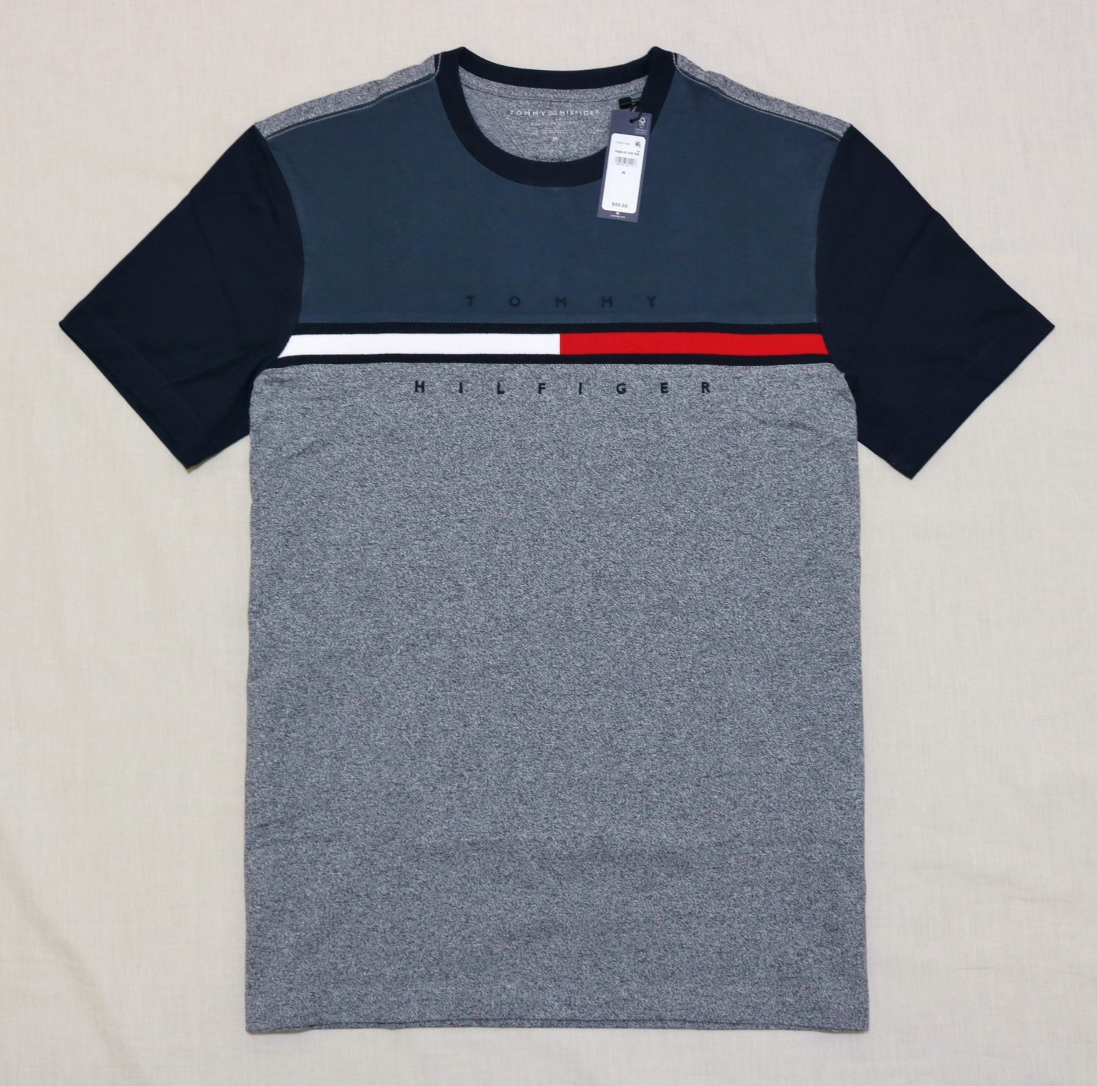Tommy Hilfiger Men Colorblock short sleeves T-shirt size M ,L , XL new with tag gallery