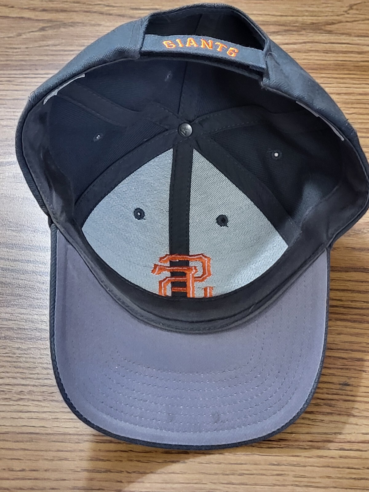 Lot of 18 San Francisco Giants Items 3 Hat, 13 Cups 2 Signs 2010 2017 2019 AT&T gallery