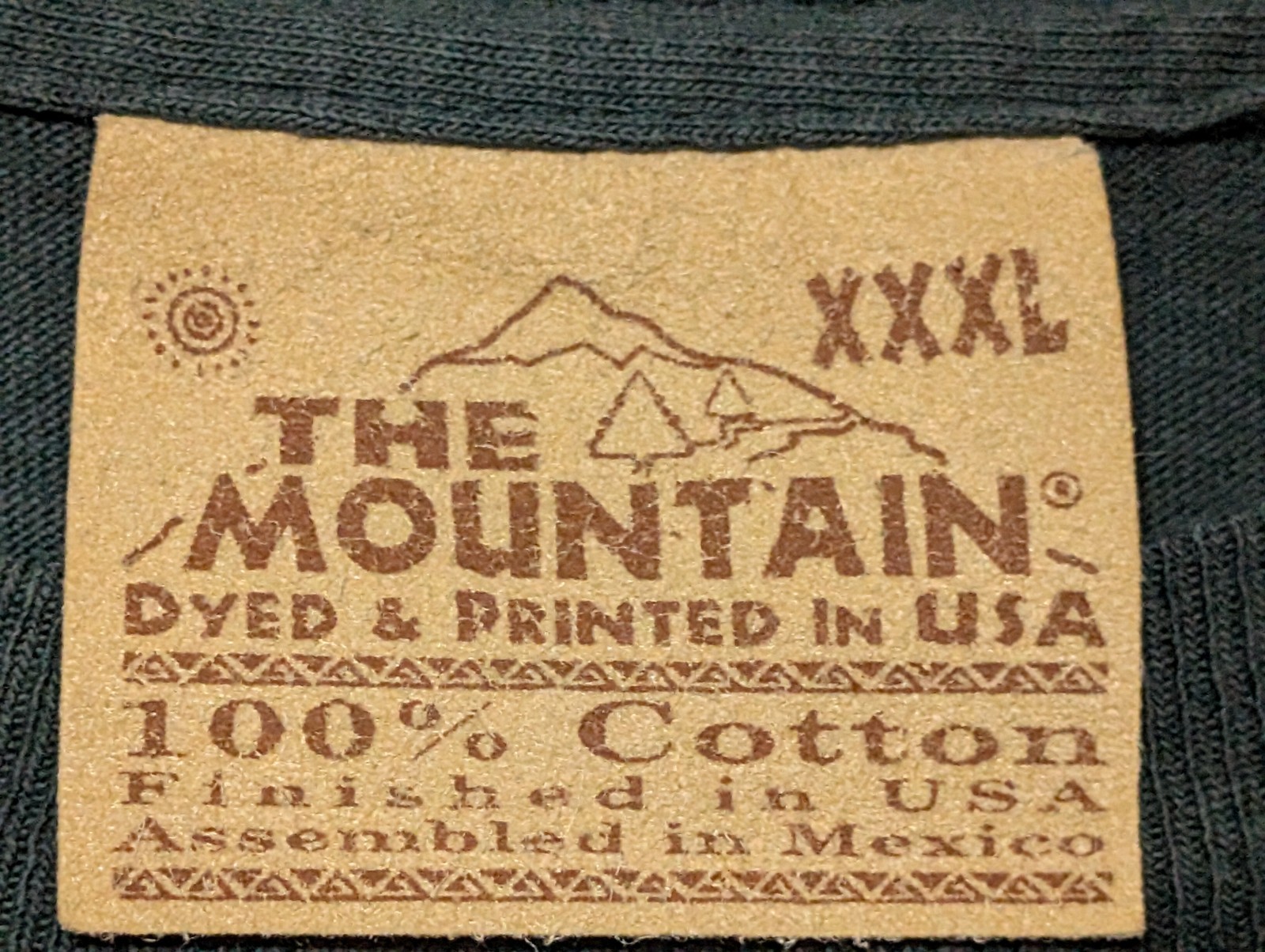 The Mountain Mens T-shirt Vintage Green Fire Breathing Dragons 3XL #6625 gallery