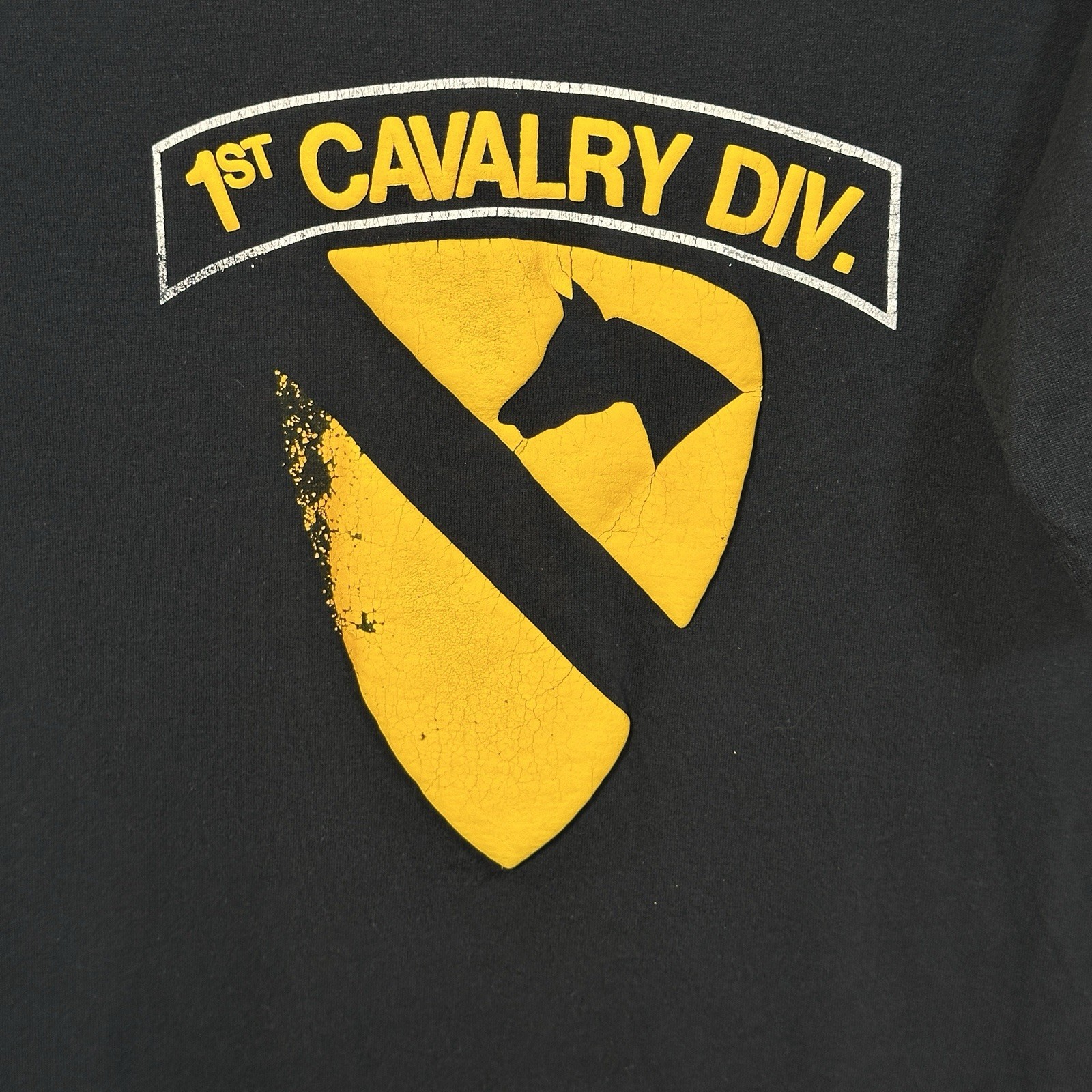 Vintage Single Stitch 1st Cavalry Division XL Jerzees T-Shirt USA Made Army Tee gallery