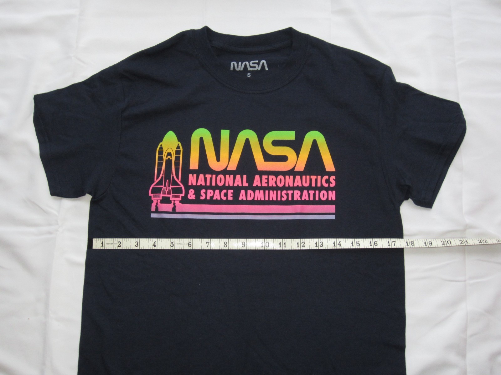 NASA Gradient Logo Short Sleeve Tee Shirt Navy Blue Adult Small NEW! gallery