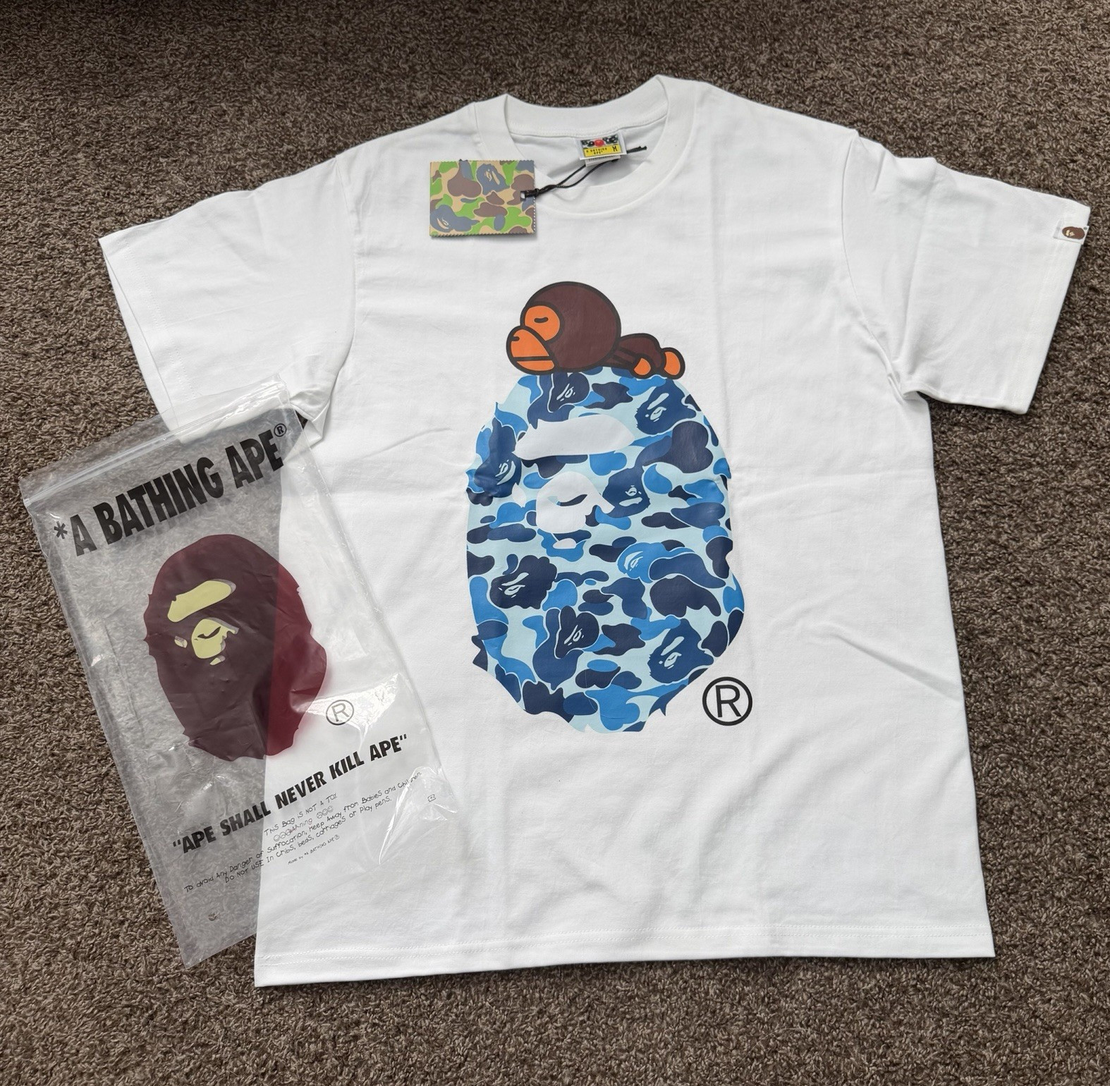 A Bathing Ape BAPE Baby Milo Men's M White/Blue Logo Graphic Tee Shirt gallery