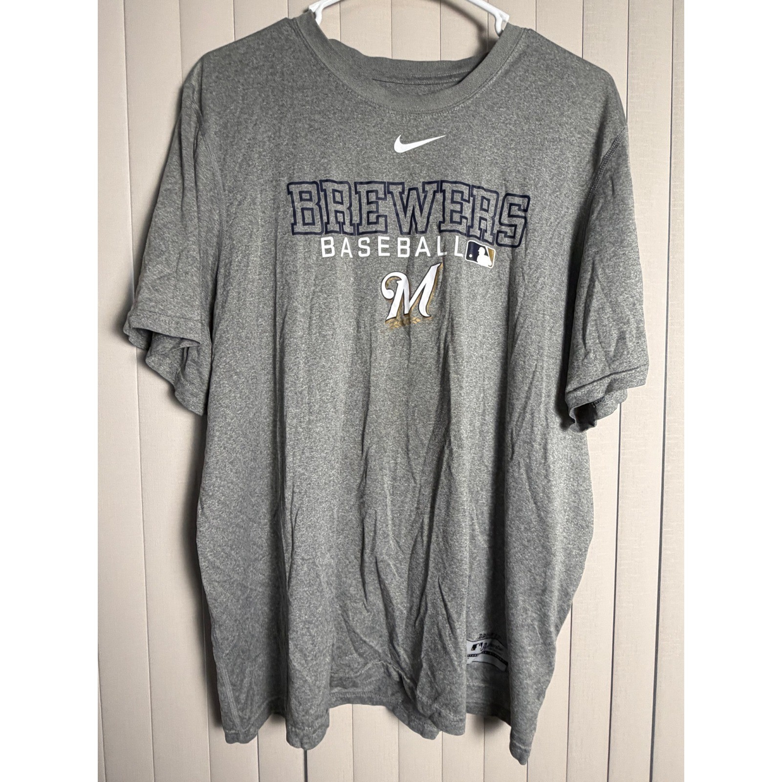 Nike Milwaukee Brewers Baseball Dri-FIT T-Shirt Mens Large Gray MLB Performance