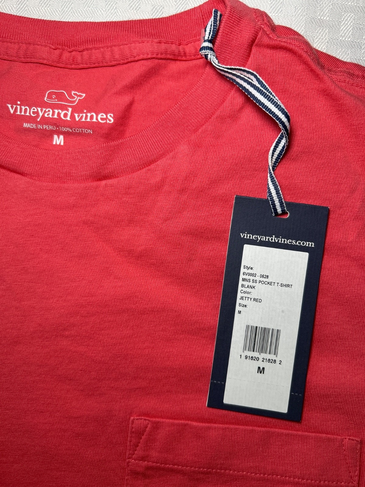 Vineyard Vines Men’s Jetty Red T-Shirt w/Pocket Sz Med New w/tag Free Shipping! gallery