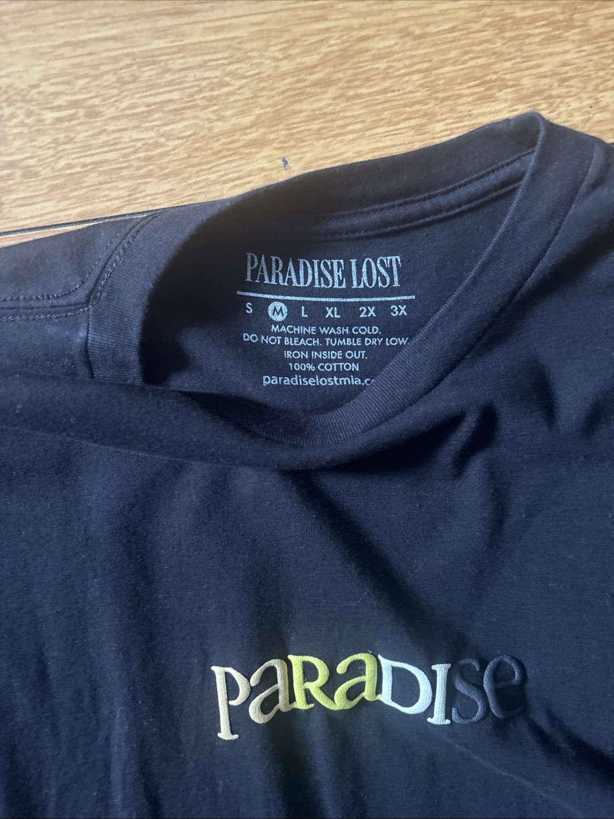 Paradise Lost Mia Embroidered Logo Box Tee Size Medium gallery