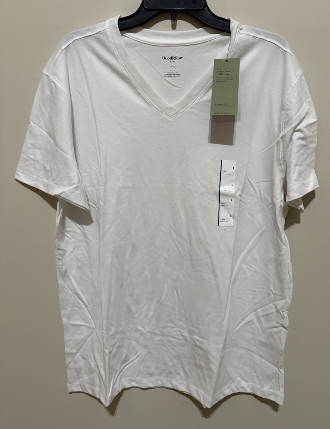 Goodfellow Every Wear V-Neck T-Shirt Men's L White NWT Cotton Blend Tee gallery
