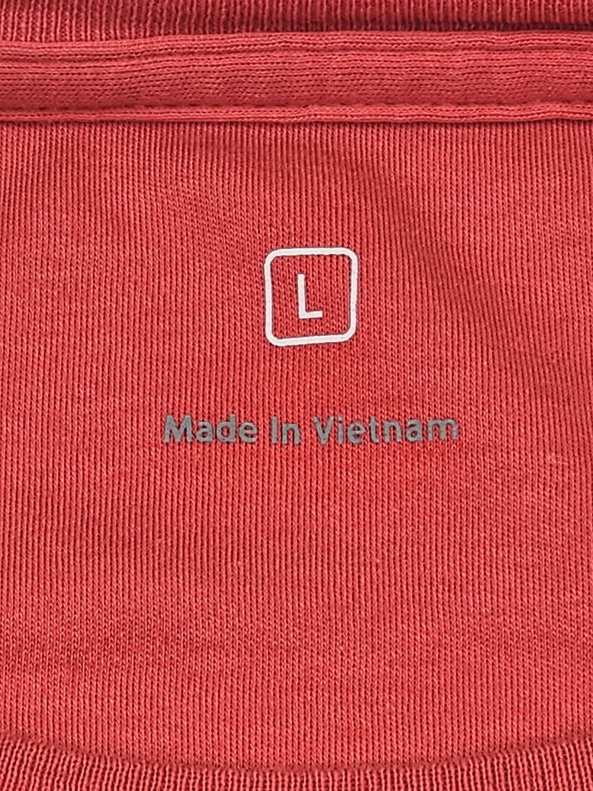 Apple Employee Long Sleeve Logo Tech Shirt Mens L Red Tee Soft Quality Tshirt gallery