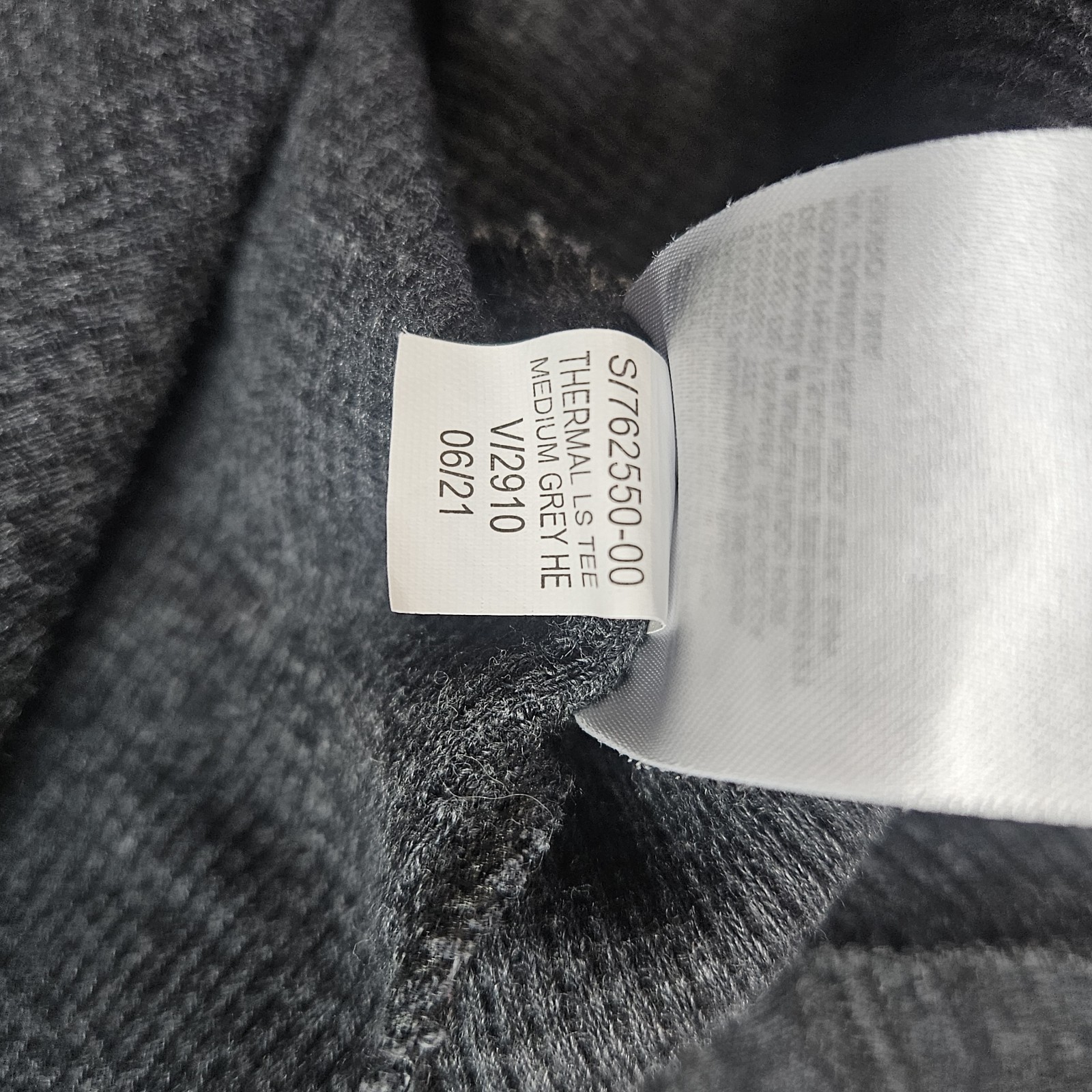 Mens Thermal Tee Size Medium Grey Athleisure Warm Comfort Layering Top gallery