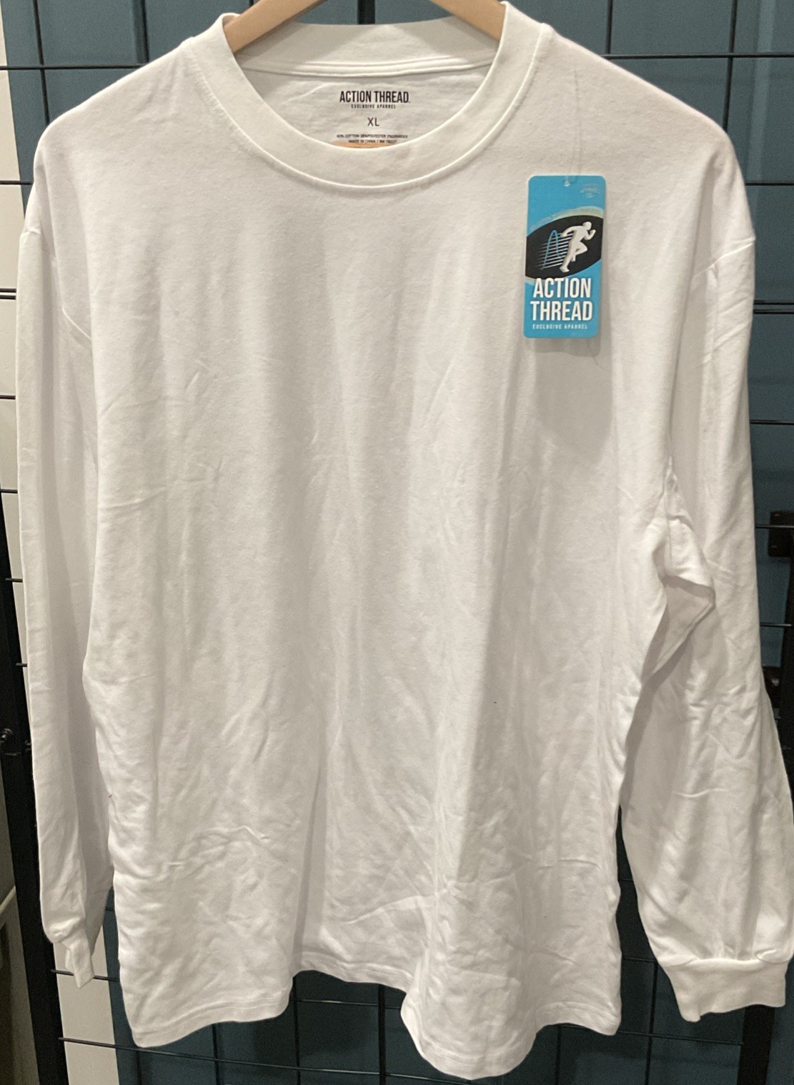 Action Thread Men’s Long Sleeve Crewneck Solid T-Shirt BL1 White XL NWT